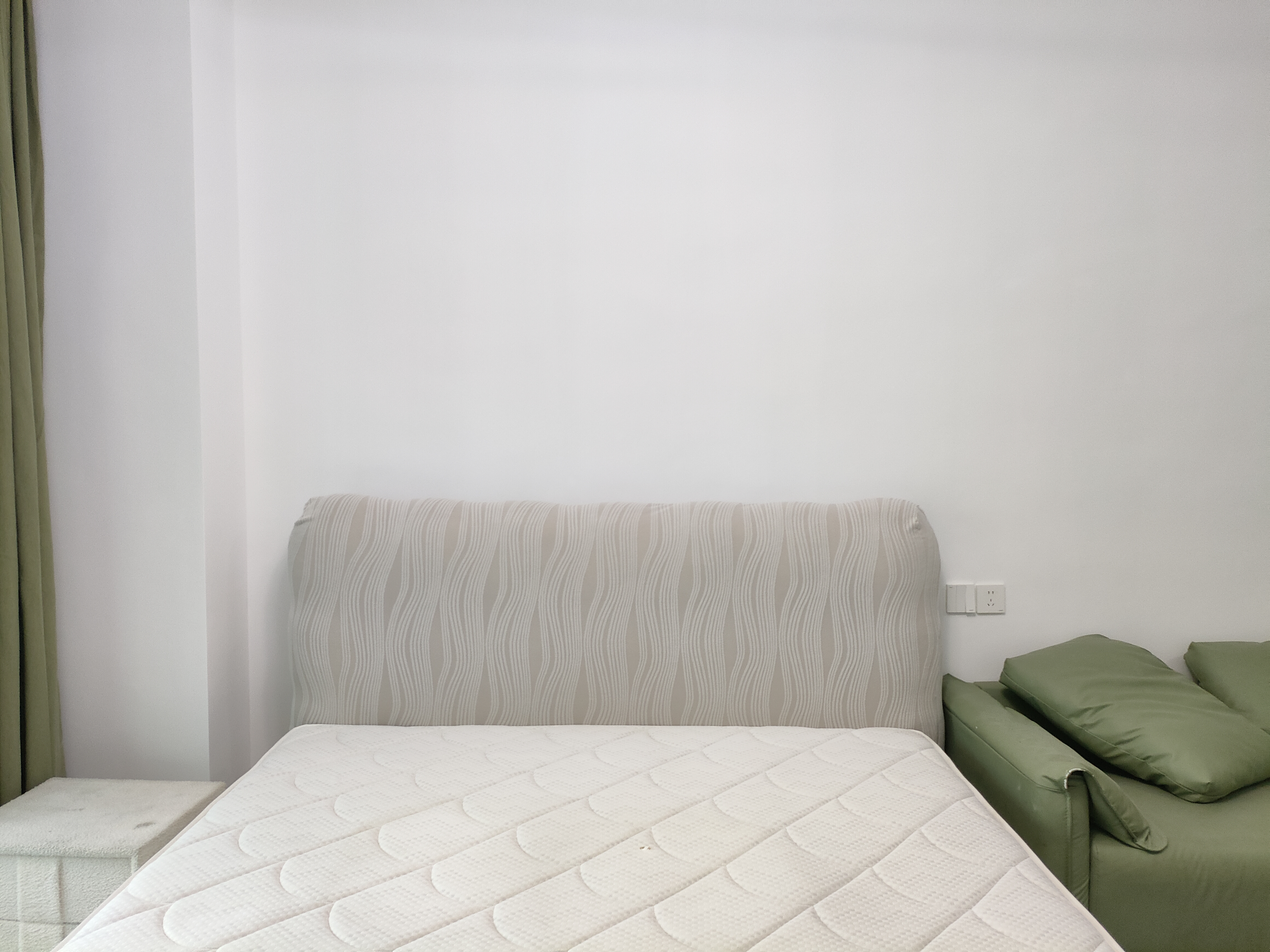 龙湖光年  1室0厅0卫    1800.0元/月 龙湖光年  1室0厅0卫    1800.0元/月室内图