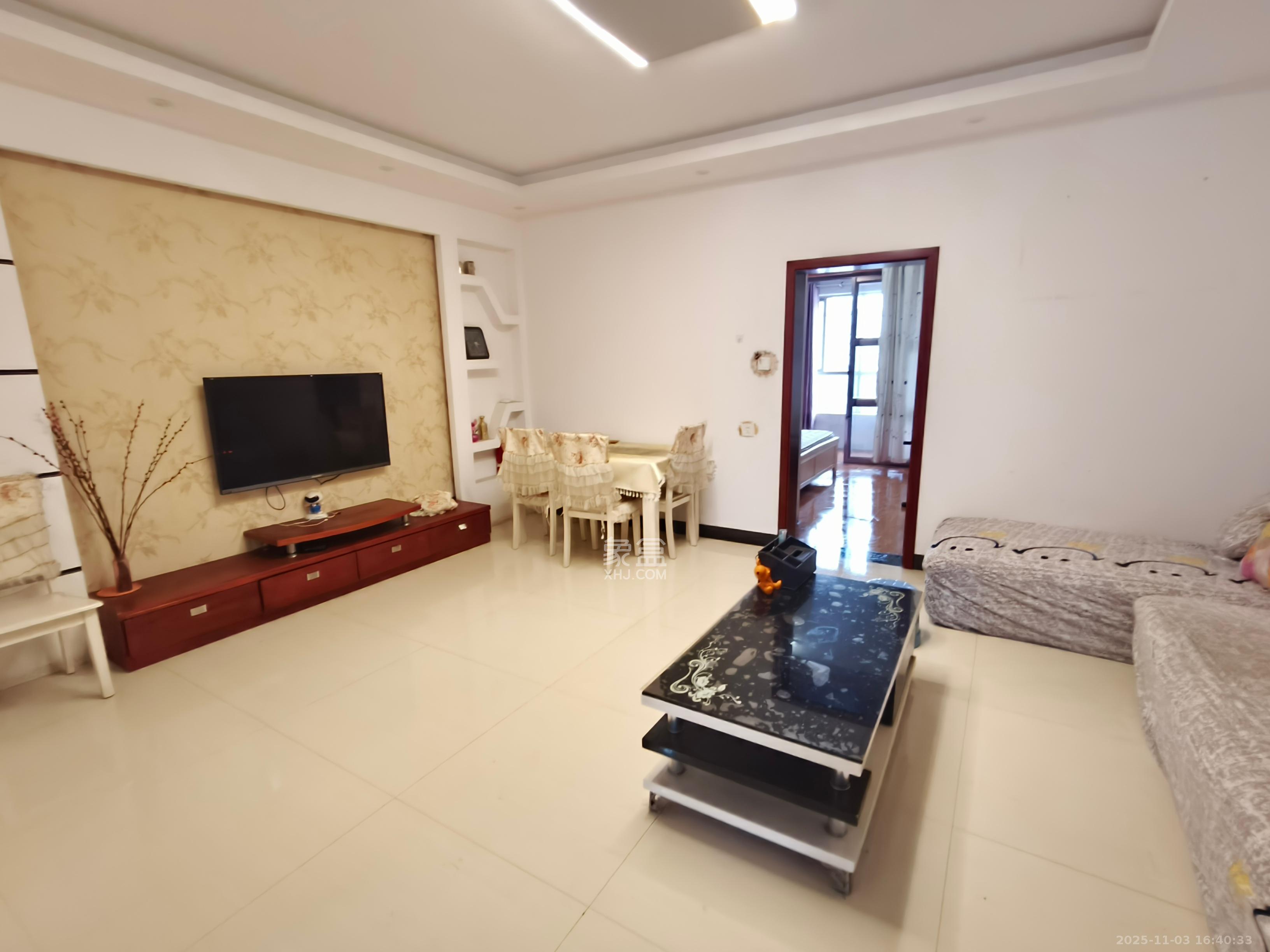 圆梦华庭  2室2厅1卫    880.0元/月室内图