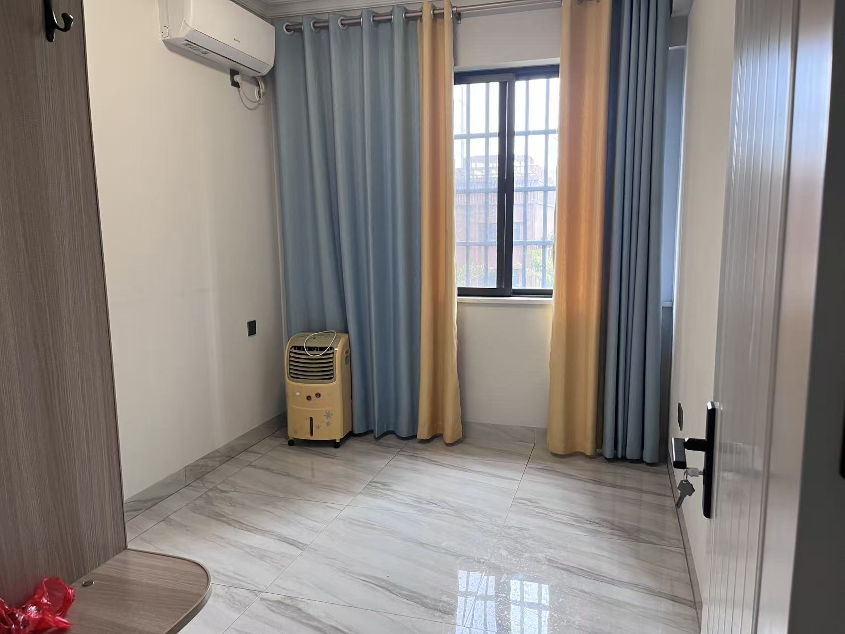 伟业智青春 3室2厅2卫 2800.0元/月 伟业智青春 3室2厅2卫 2800.0元/月室内图