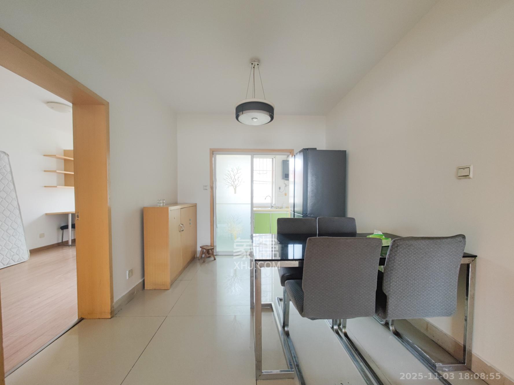 佳园星城 3室2厅2卫 56.0万 佳园星城 3室2厅2卫 56.0万其他