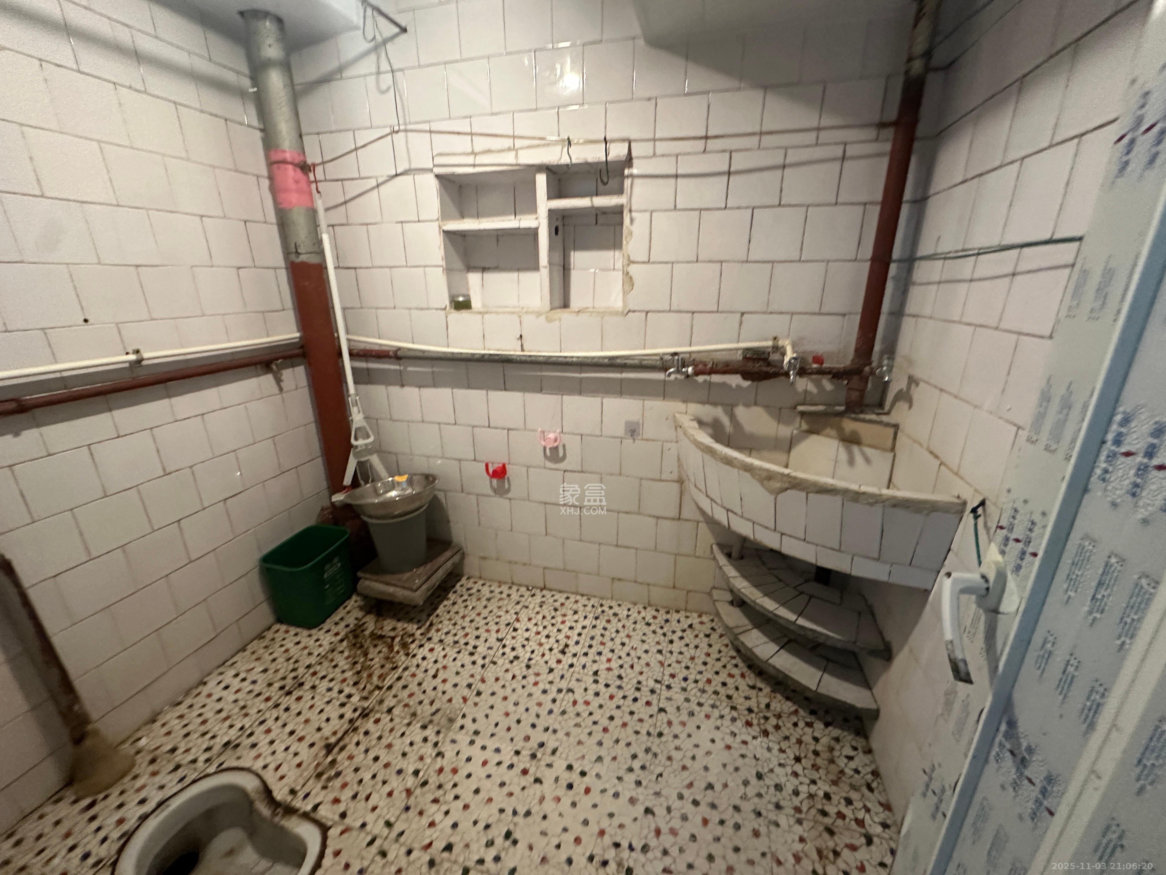 航天大院  2室2厅1卫    1500.0元/月室内图