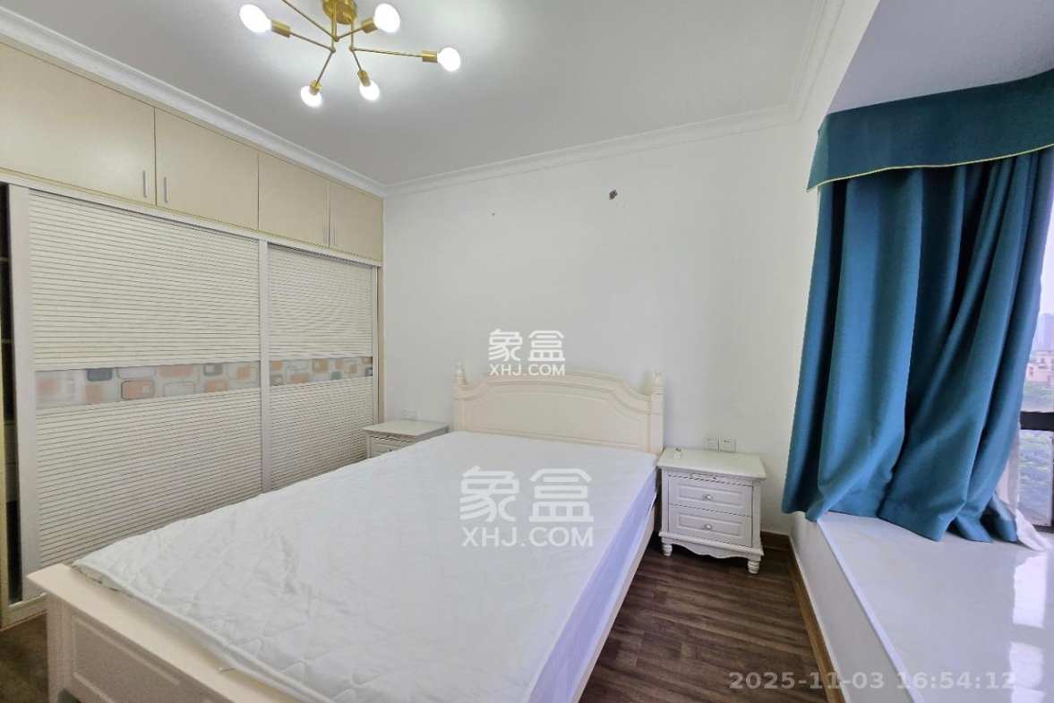 梅溪峰汇(房聚梅溪壹中心) 1室2厅1卫 2600.0元/月 梅溪峰汇(房聚梅溪壹中心) 1室2厅1卫 2600.0元/月室内图