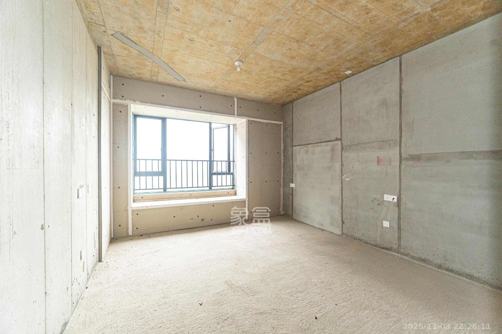 和顺府 4室2厅2卫 120.0万 和顺府 4室2厅2卫 120.0万卧室