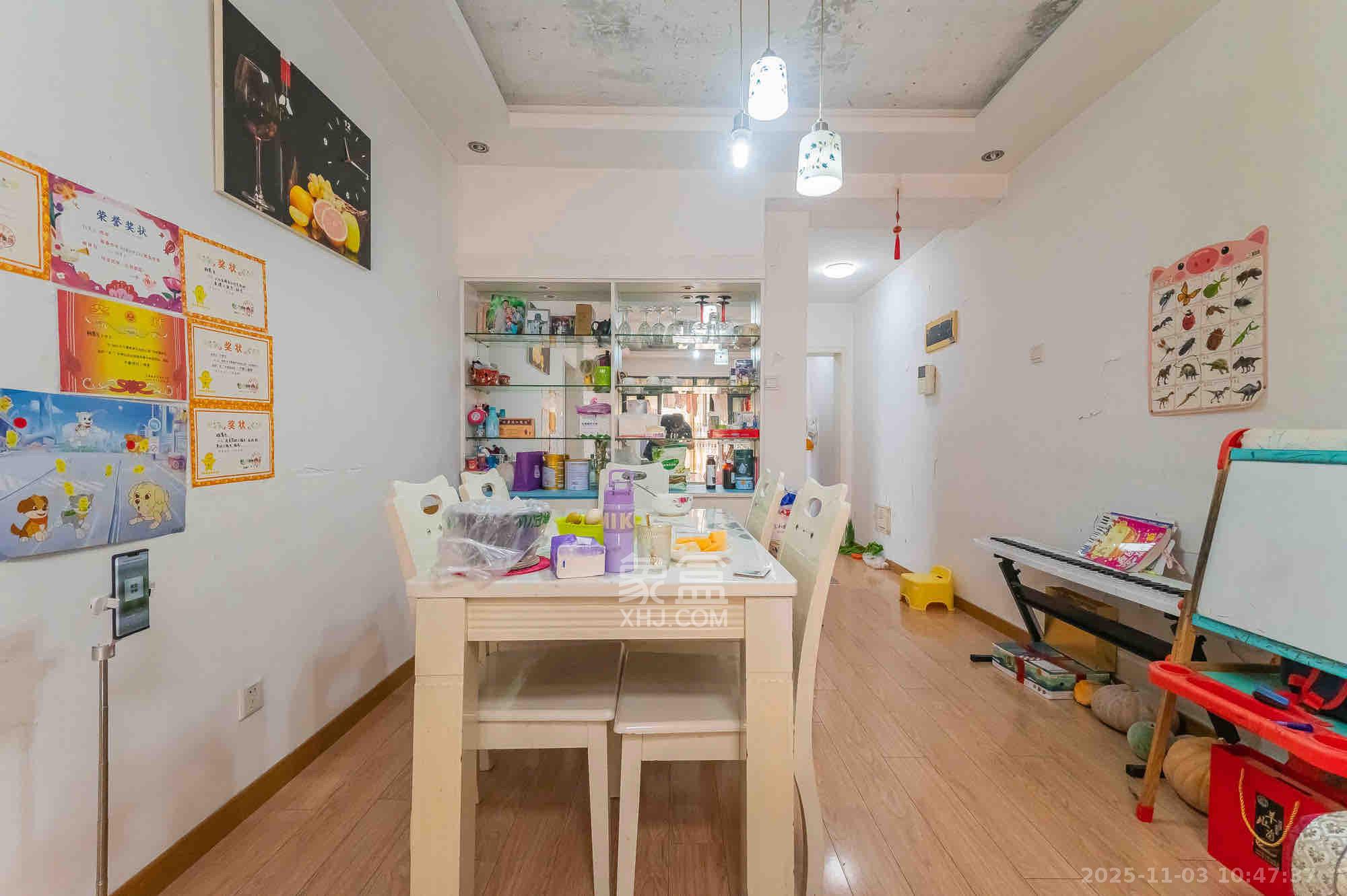 恒基凯旋门一二期 3室1厅1卫 1800.0元/月 恒基凯旋门一二期 3室1厅1卫 1800.0元/月室内图