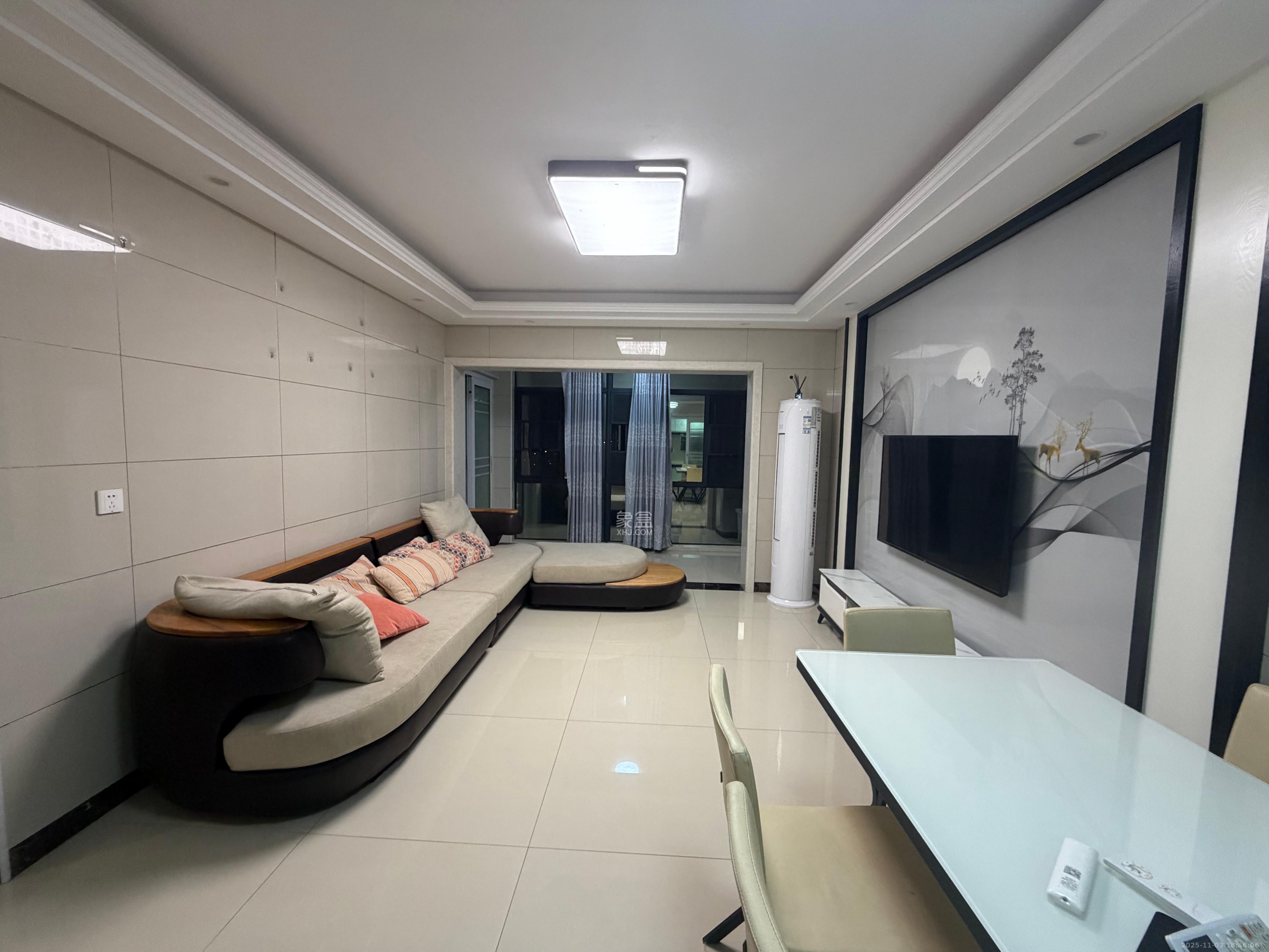 金谷豪庭 2室2厅1卫 1800.0元/月 金谷豪庭 2室2厅1卫 1800.0元/月室内图