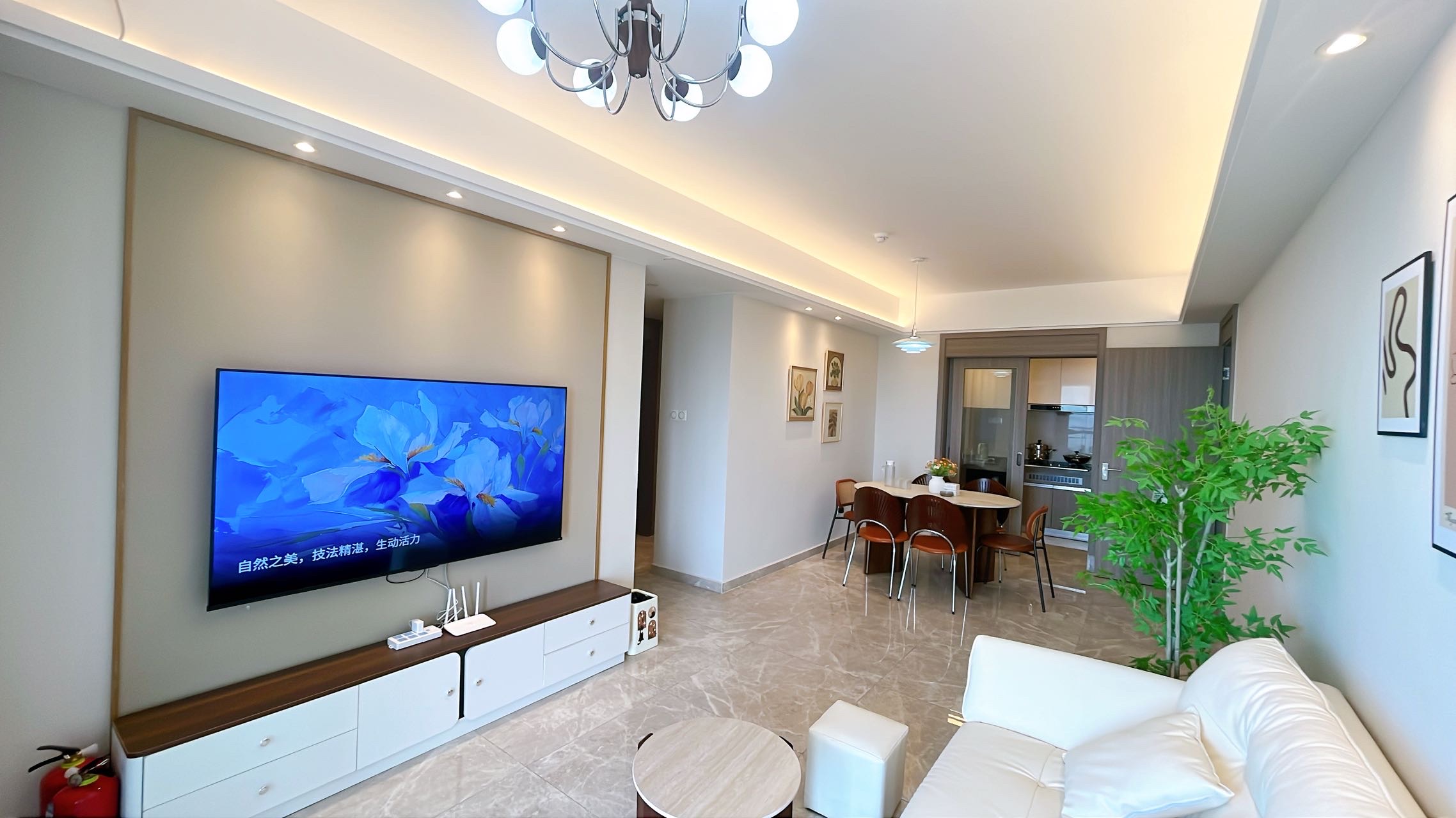 雅居乐金沙湾 3室2厅1卫 2500.0元/月 雅居乐金沙湾 3室2厅1卫 2500.0元/月室内图