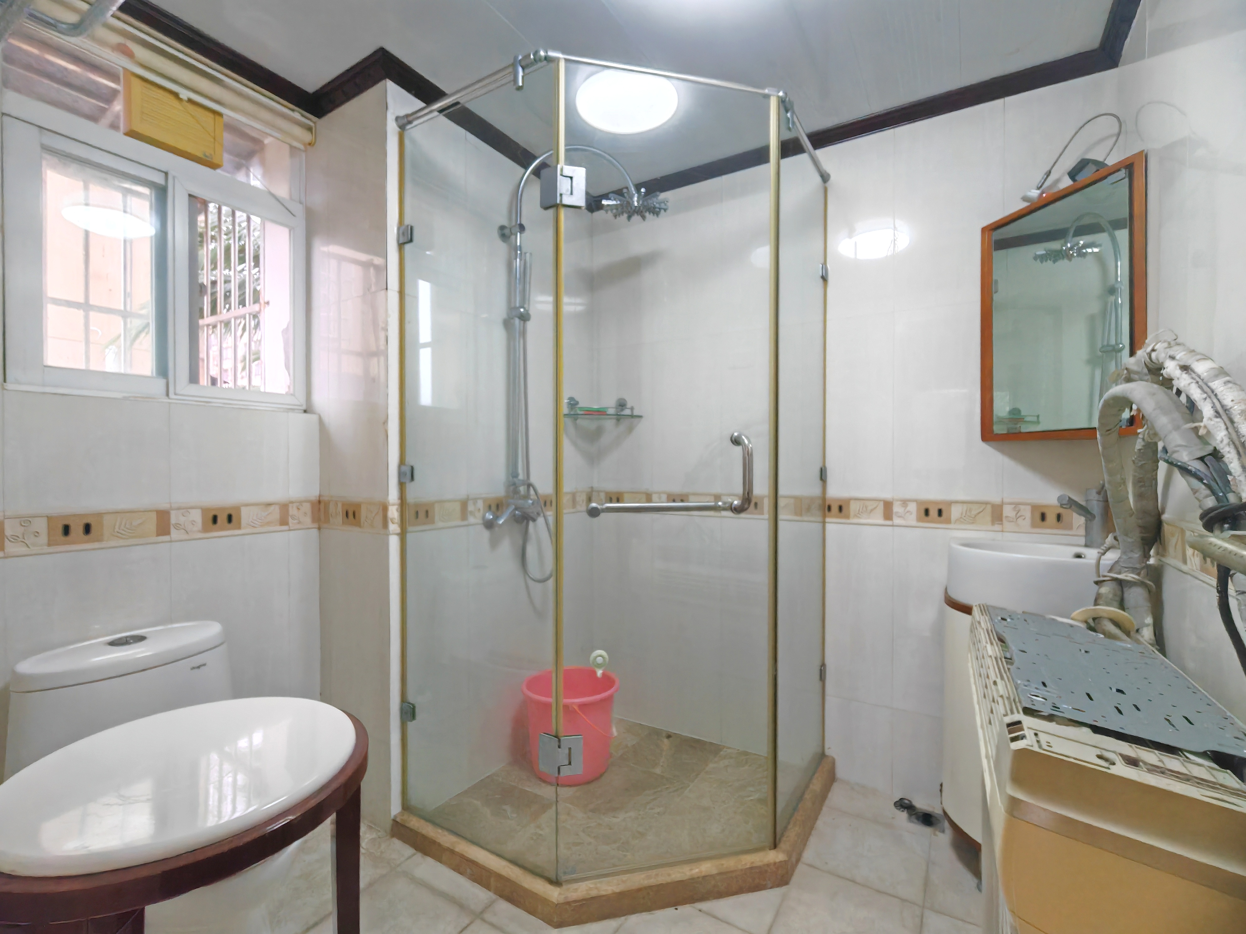 省建设厅宿舍  4室2厅2卫    3500.0元/月室内图