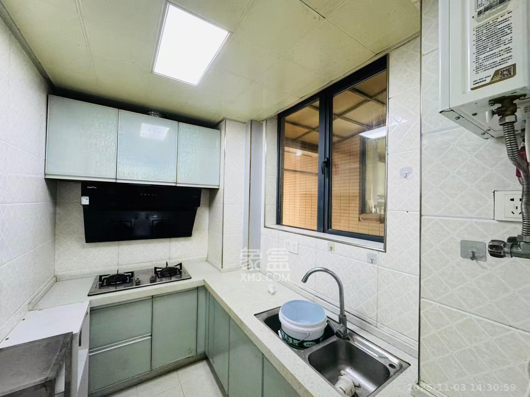 乾城（兴旺乾城）  2室1厅1卫    2200.0元/月室内图