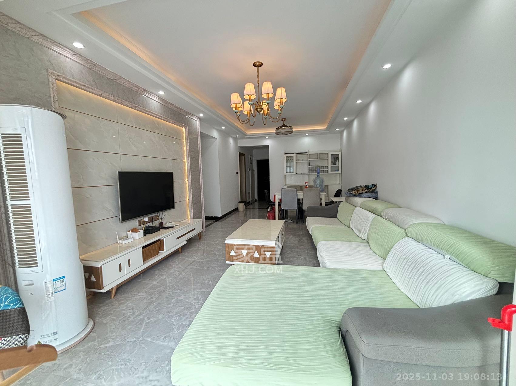 中南红领邦(红星嘉和苑)  3室2厅1卫    2500.0元/月 中南红领邦(红星嘉和苑)  3室2厅1卫    2500.0元/月室内图