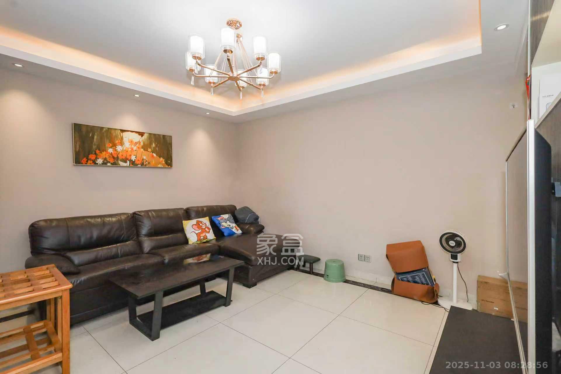 南山雍江汇(滨江国际新城) 1室2厅1卫 3000.0元/月 南山雍江汇(滨江国际新城) 1室2厅1卫 3000.0元/月室内图