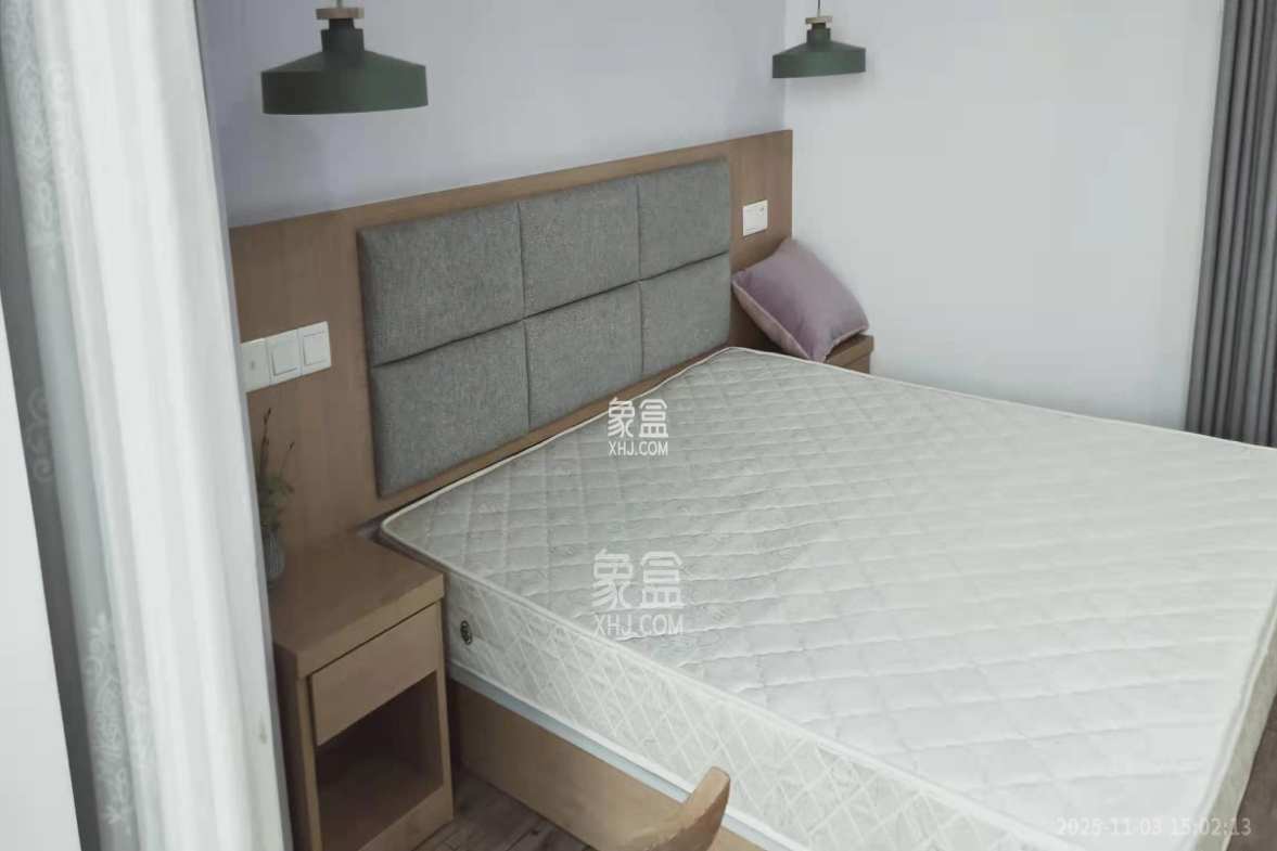 五一中央领御 1室0厅0卫 3000.0元/月 五一中央领御 1室0厅0卫 3000.0元/月室内图