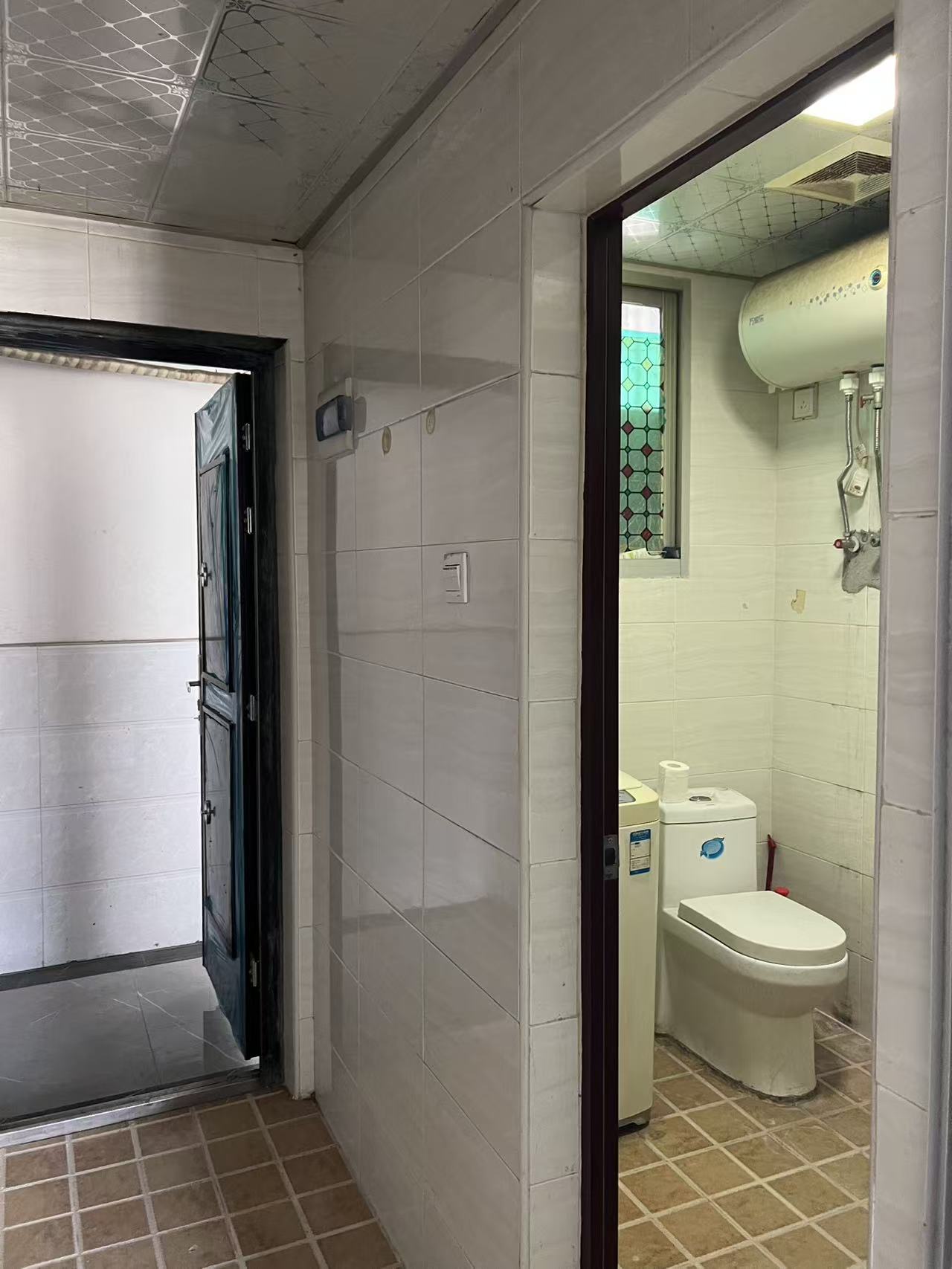 金港大厦  2室1厅1卫    1500.0元/月室内图