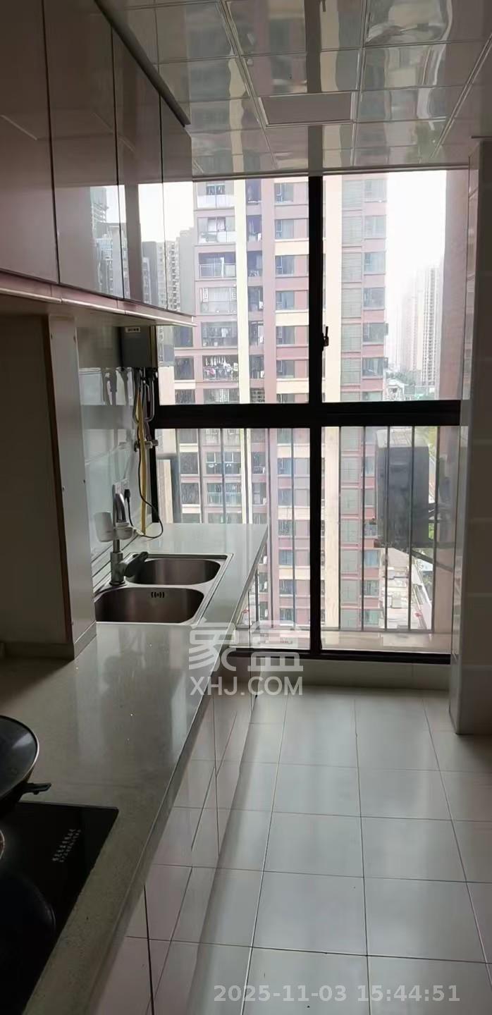 华润凤凰城三期 2室2厅1卫 1800.0元/月 华润凤凰城三期 2室2厅1卫 1800.0元/月室内图