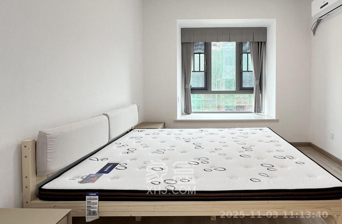 阳光城檀悦  4室2厅2卫    5500.0元/月室内图