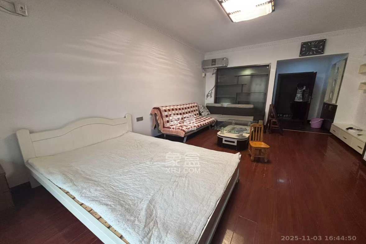 中盛小家碧寓 1室1厅1卫 1500.0元/月 中盛小家碧寓 1室1厅1卫 1500.0元/月室内图