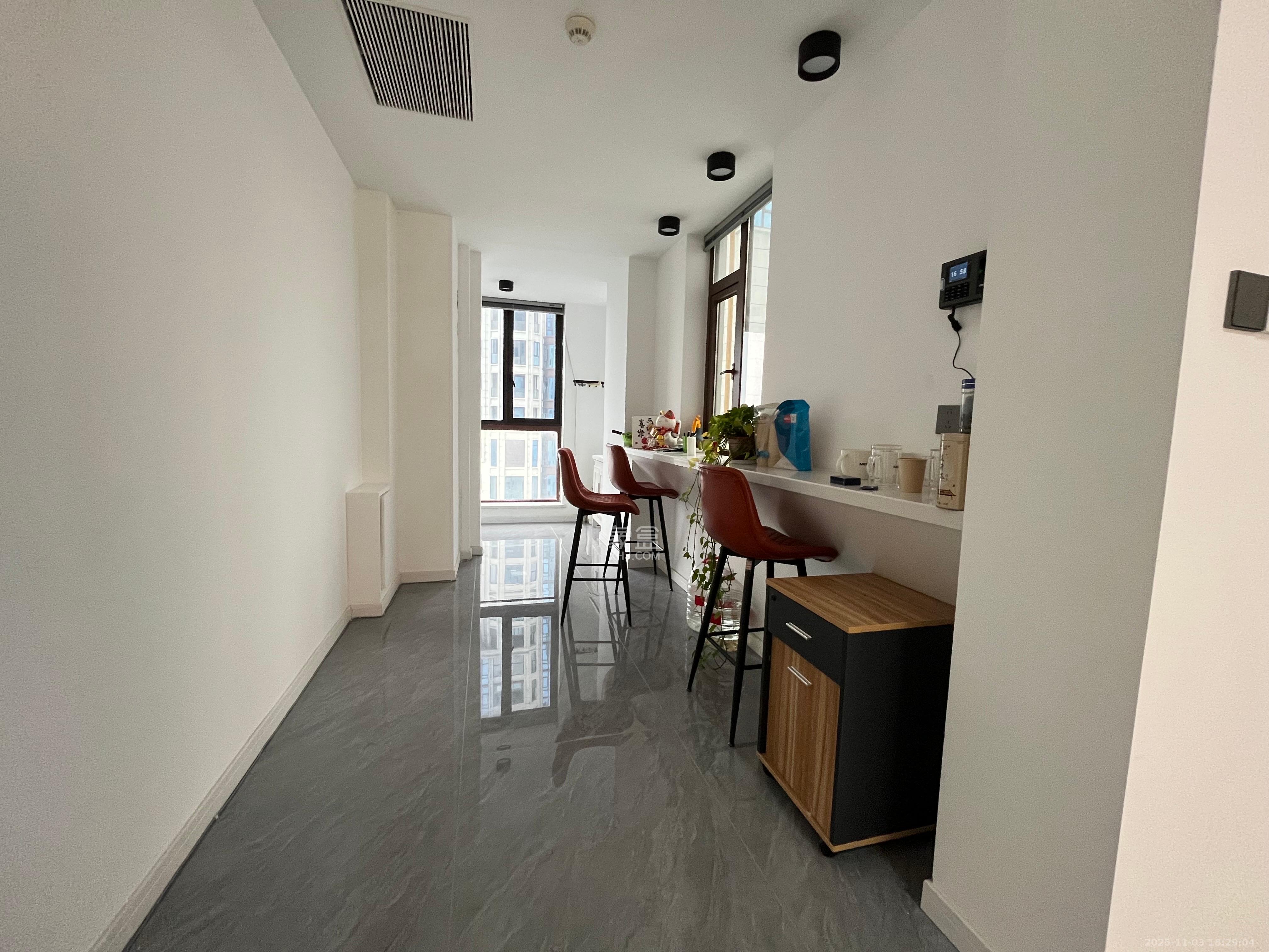 富兴时代御城 1室0厅0卫 7000.0元/月 富兴时代御城 1室0厅0卫 7000.0元/月室内图