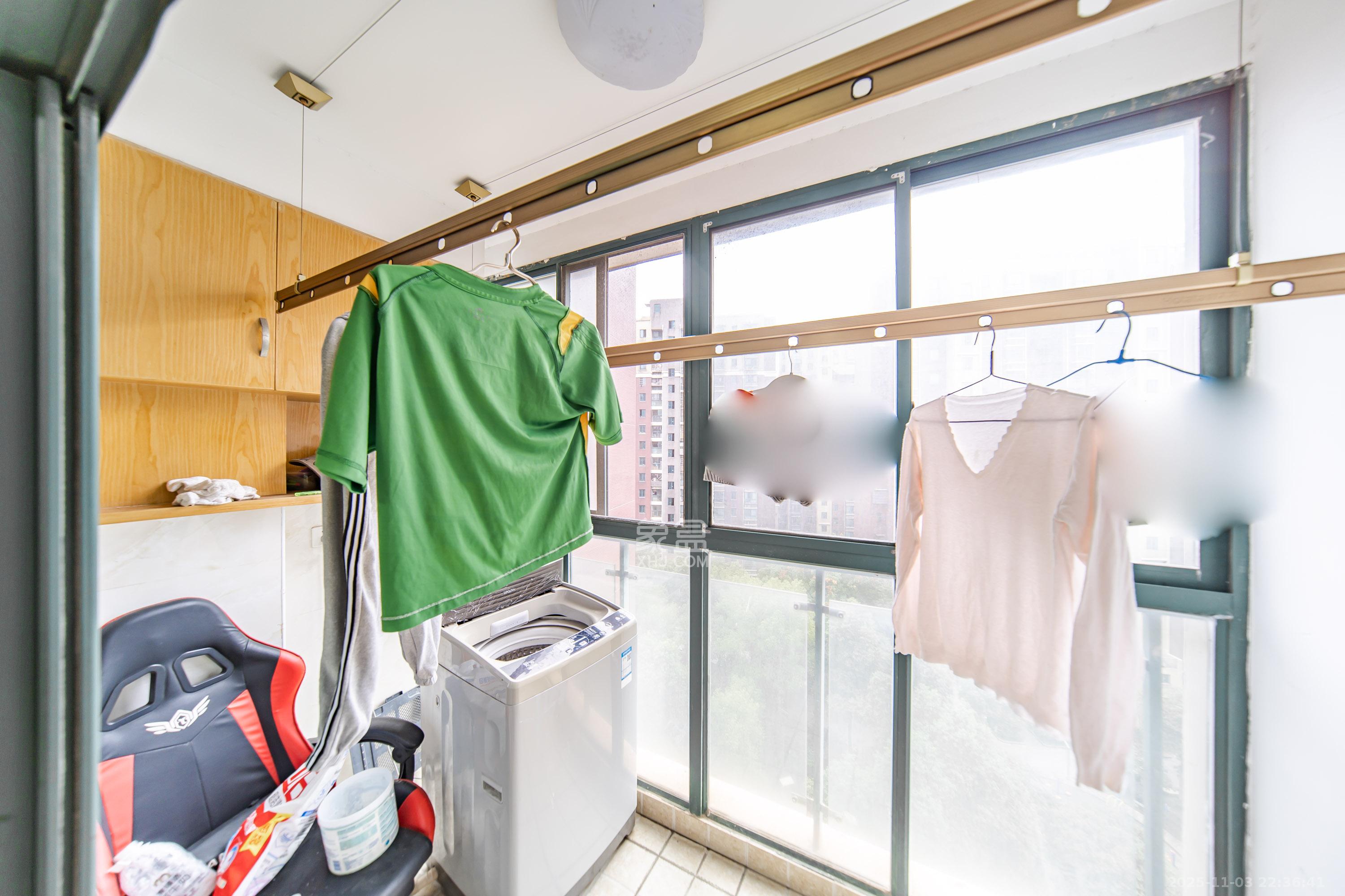 才子佳苑一期/二期  3室2厅2卫    98.0万阳台