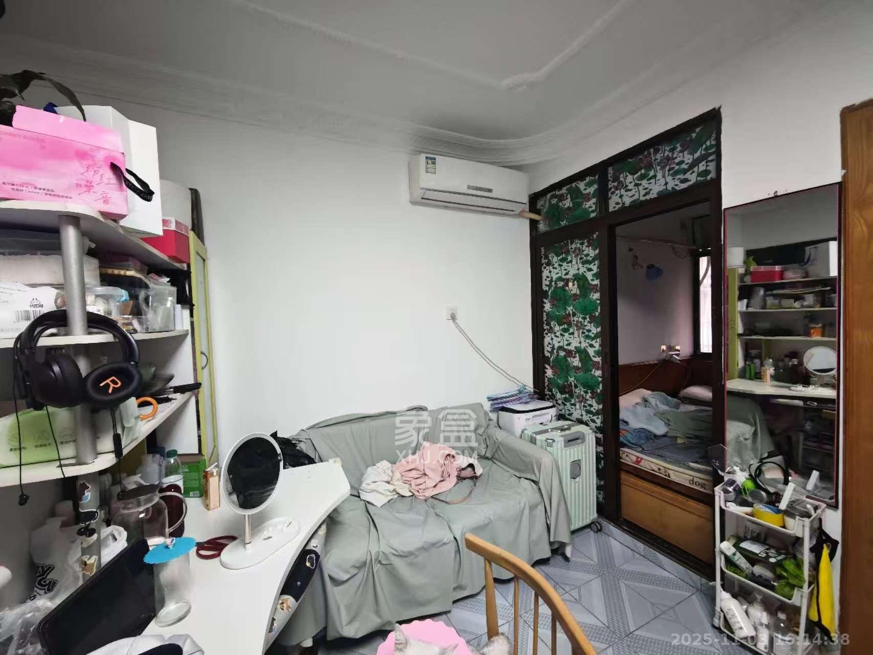 长坡社区  1室0厅0卫    1200.0元/月室内图