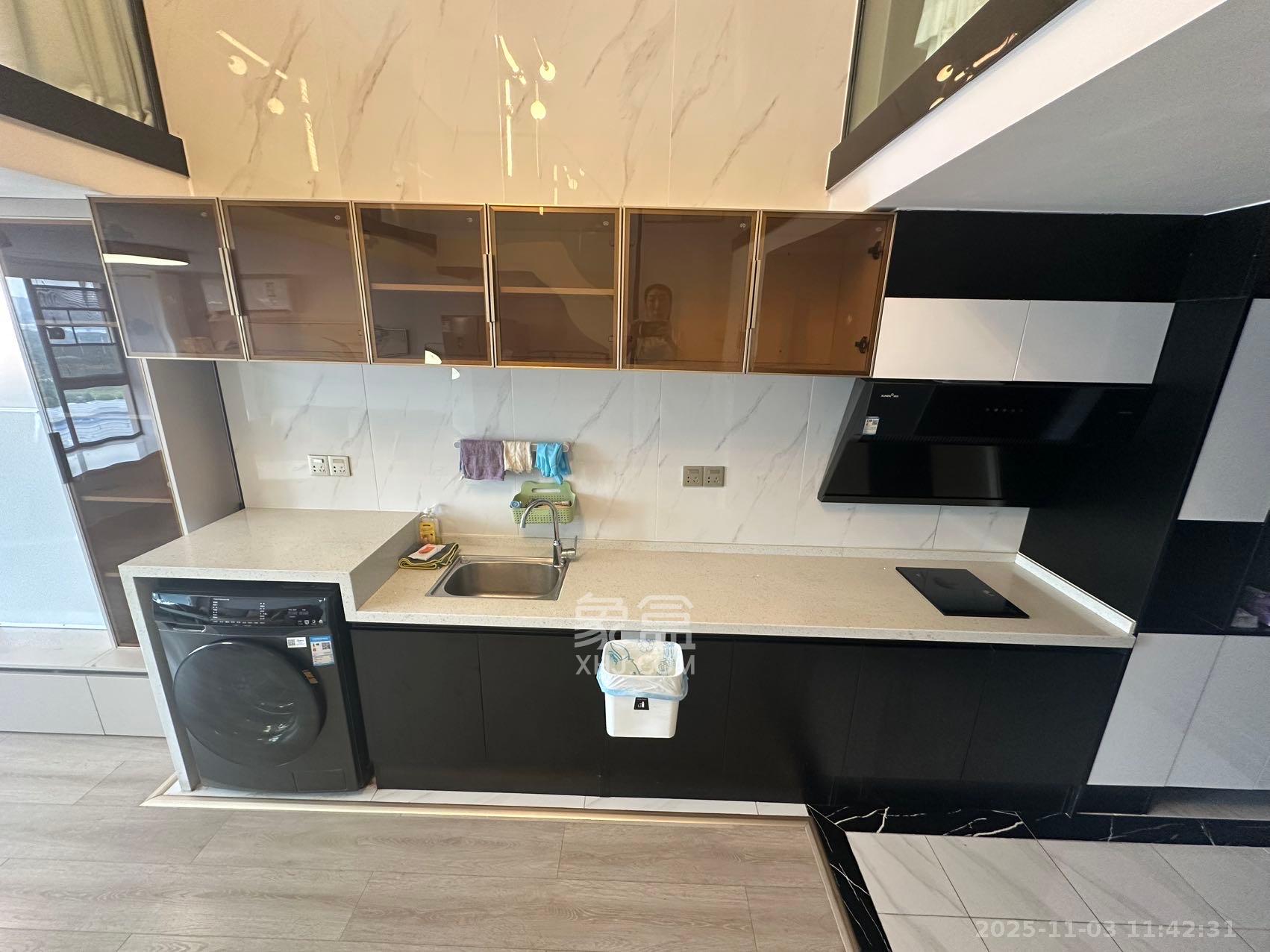 湘一书香里  2室2厅1卫    2500.0元/月室内图