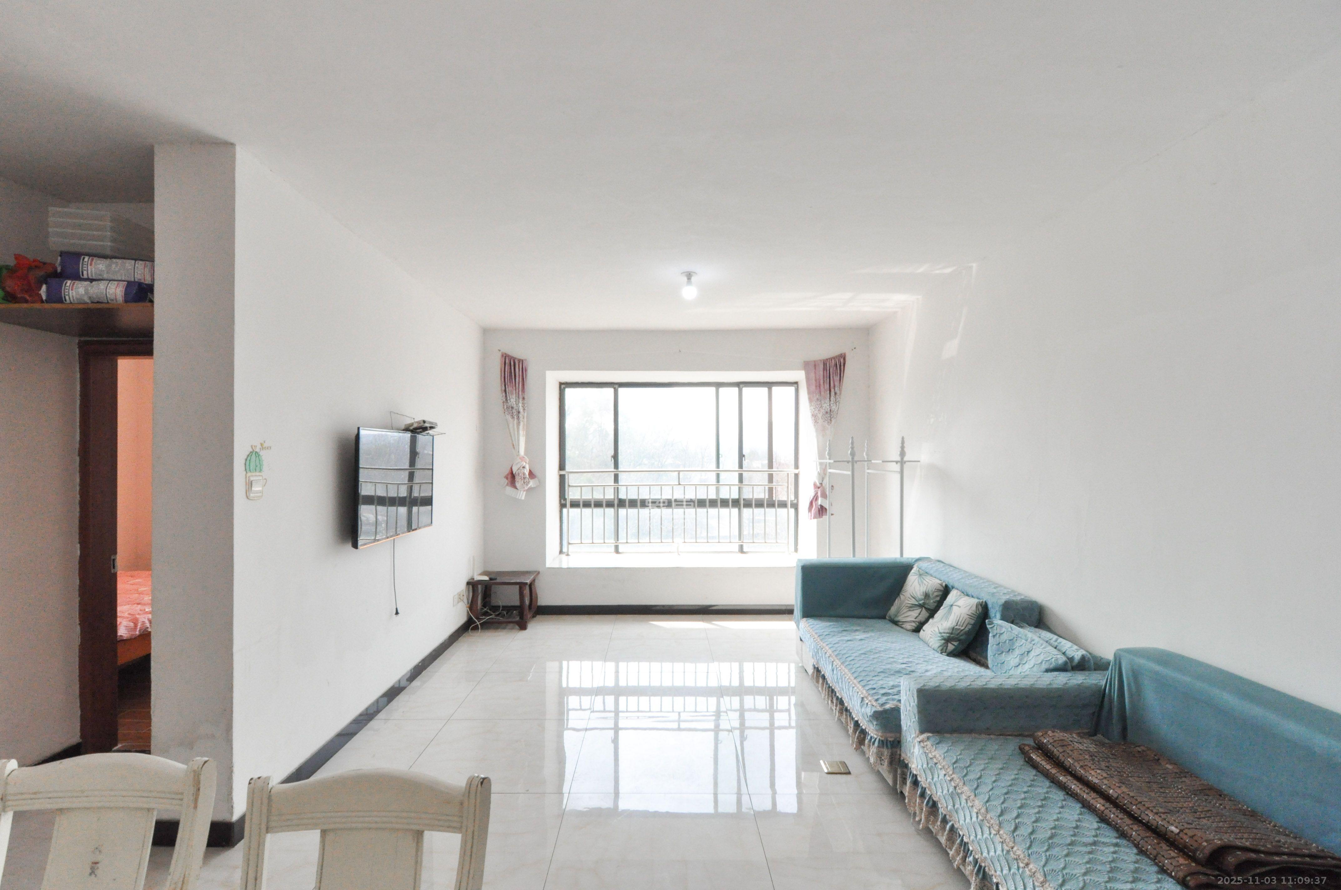 海林馨香雅苑 2室2厅1卫 1950.0元/月 海林馨香雅苑 2室2厅1卫 1950.0元/月室内图