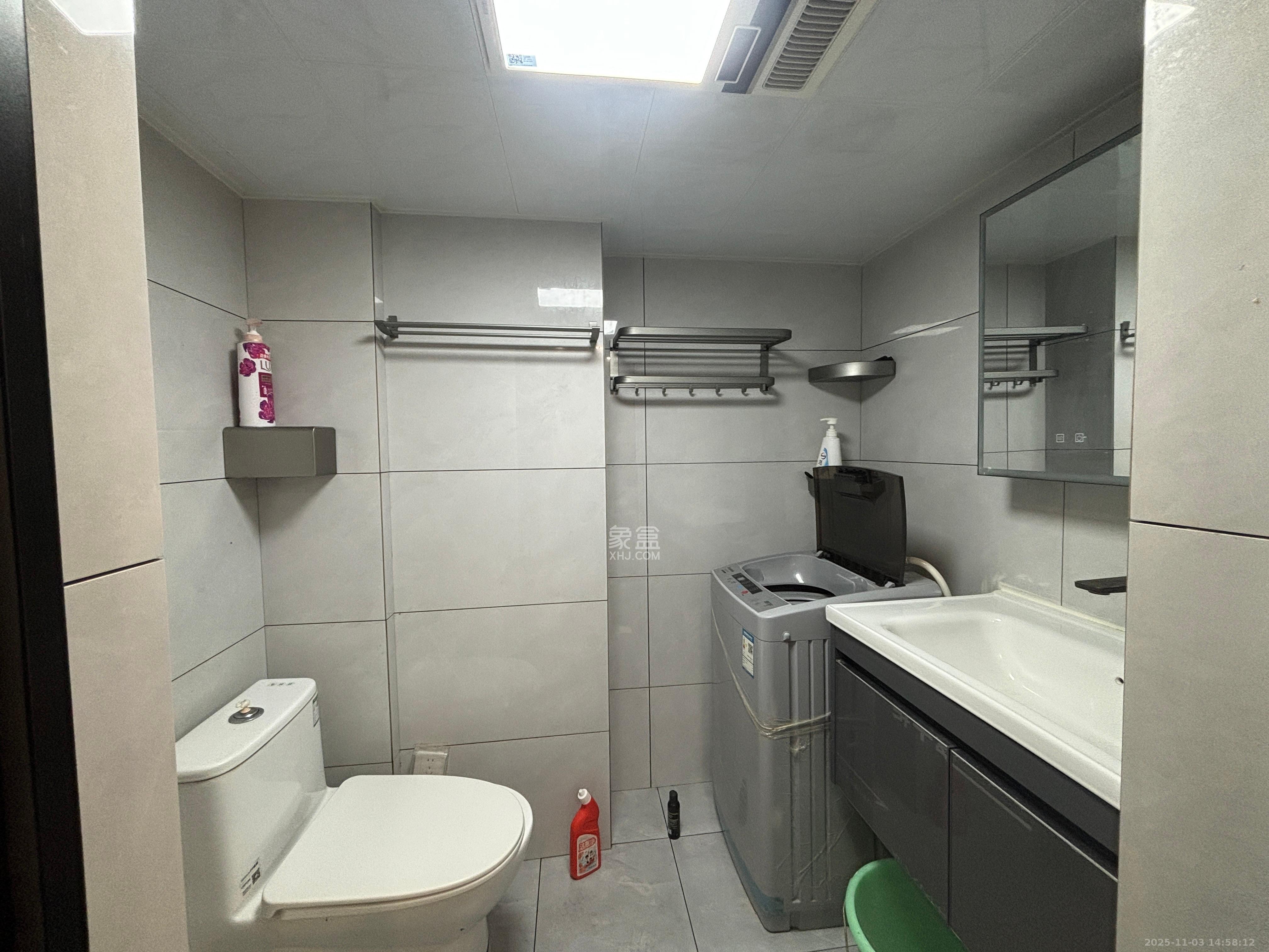 金地兰亭樾  2室1厅1卫    1900.0元/月室内图