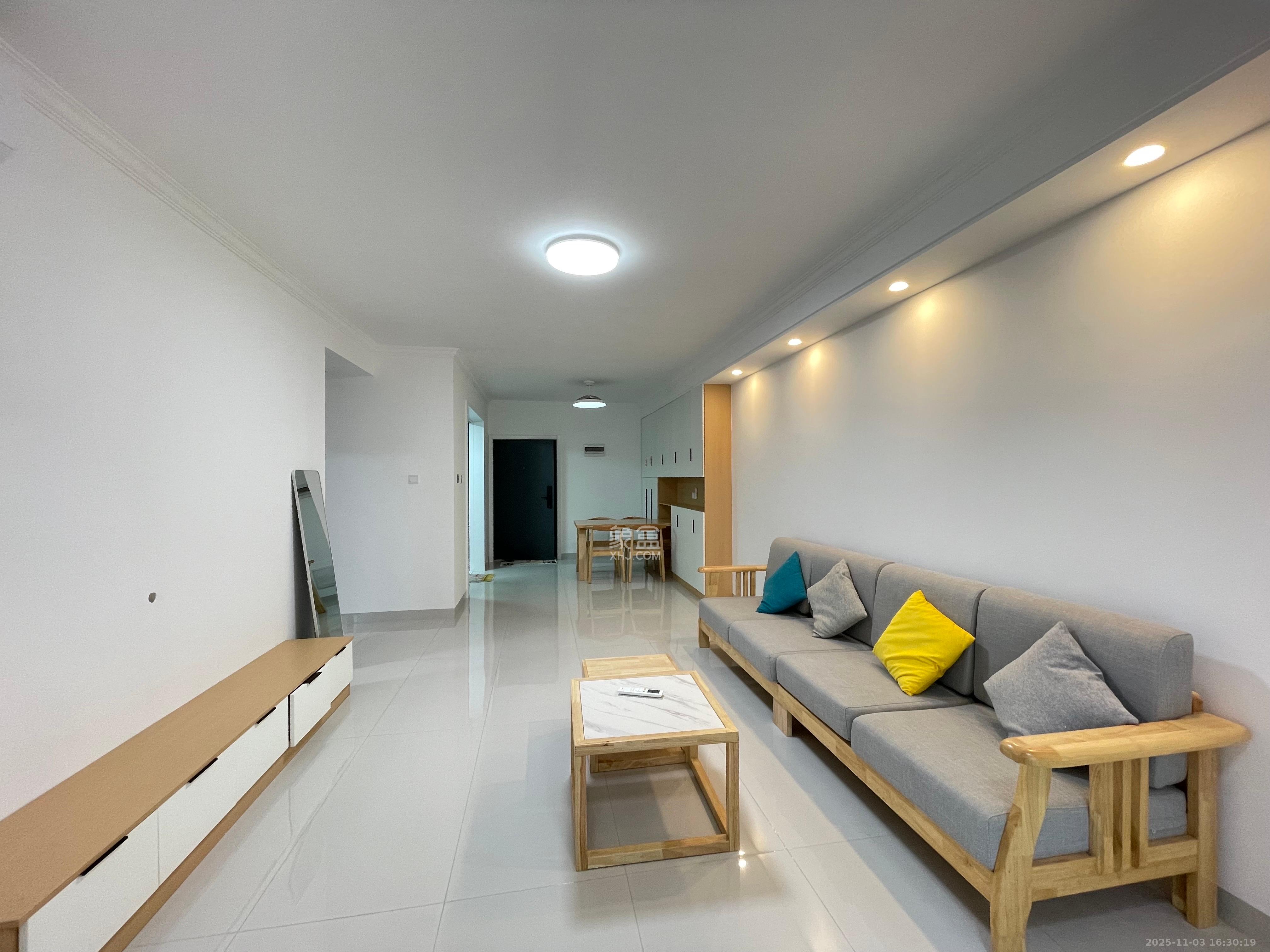 旭日嘉苑  2室2厅1卫    2400.0元/月室内图