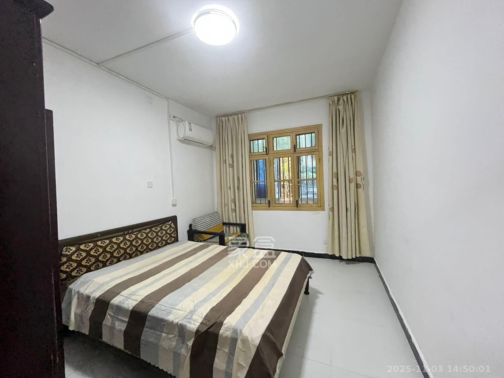 市直属机关宿舍  2室1厅1卫    1200.0元/月