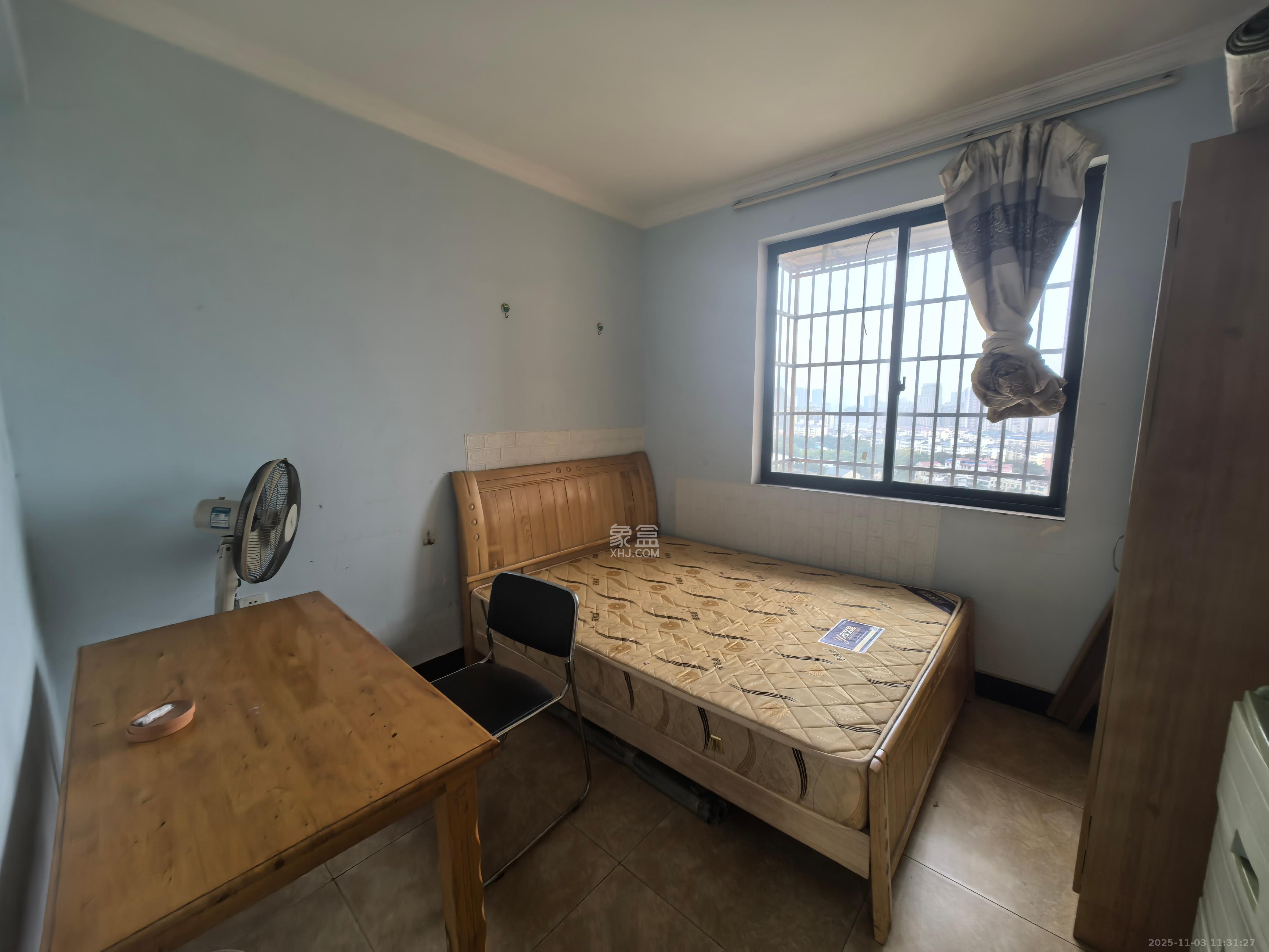 诚兴园 2室2厅1卫 1700.0元/月 诚兴园 2室2厅1卫 1700.0元/月室内图