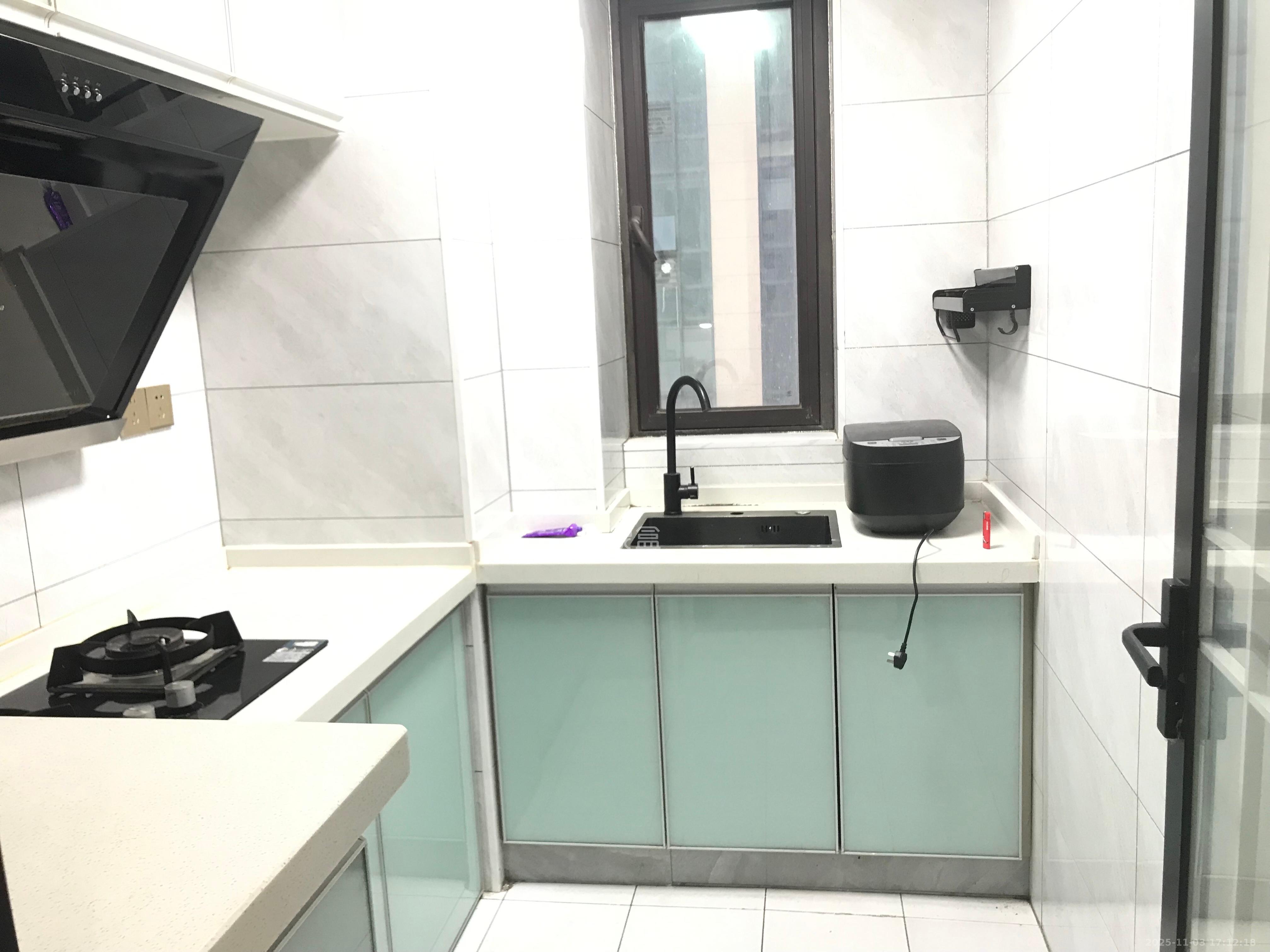 金科时代中心  2室1厅1卫    1900.0元/月室内图