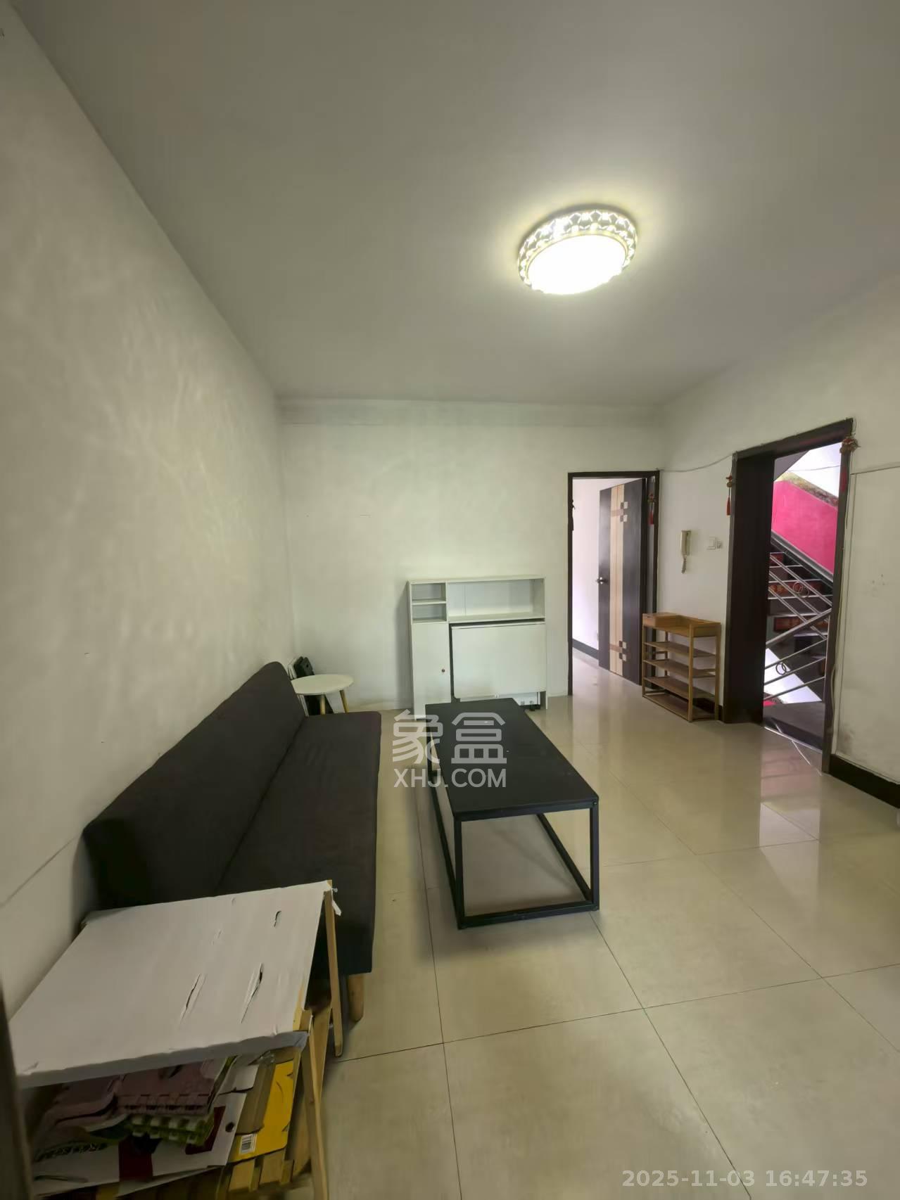 福城社区22片、23片安置小区 2室1厅1卫 1300.0元/月 福城社区22片、23片安置小区 2室1厅1卫 1300.0元/月室内图