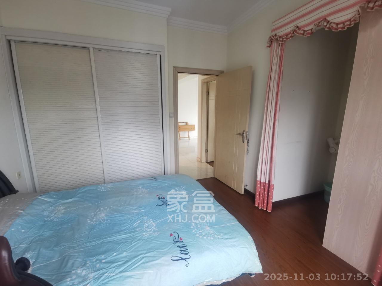 西子一间 2室1厅1卫 2000.0元/月 西子一间 2室1厅1卫 2000.0元/月室内图