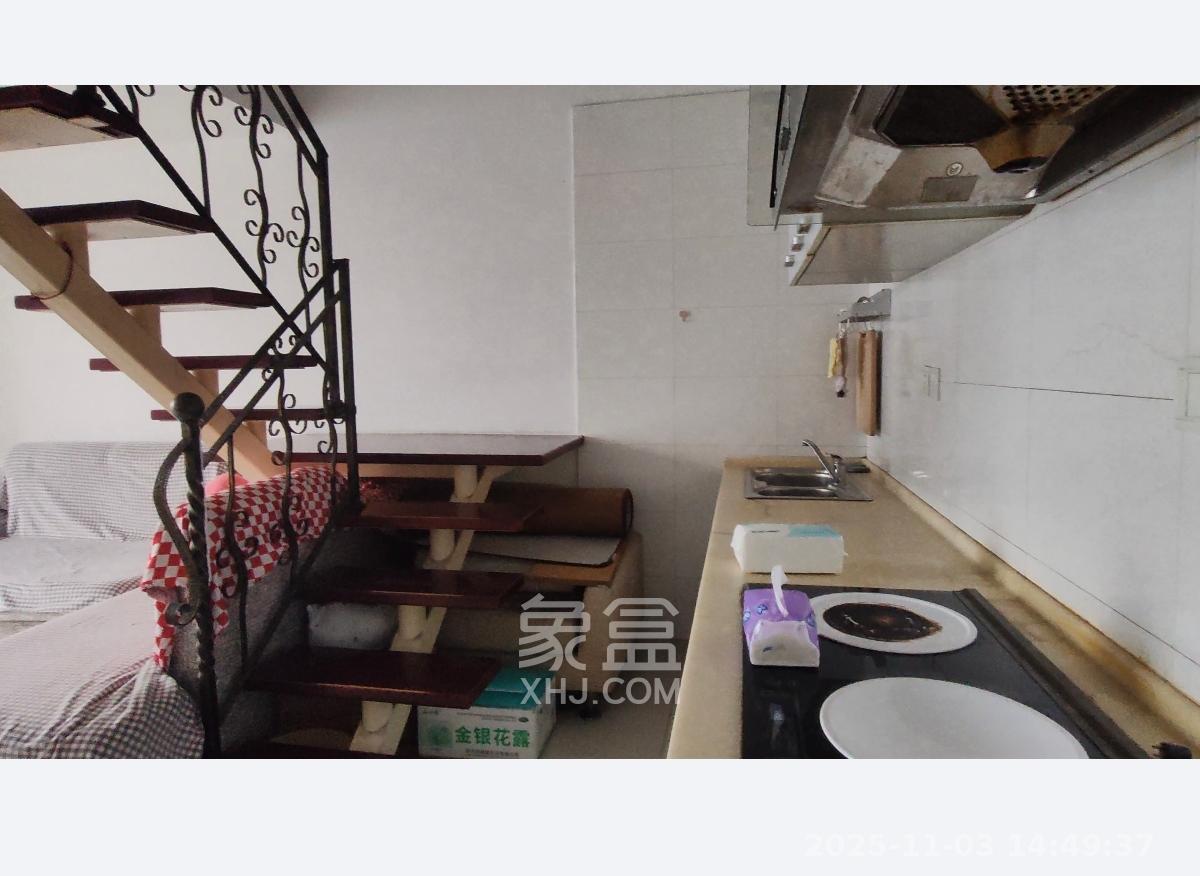 格蓝康都  2室1厅1卫    1800.0元/月室内图