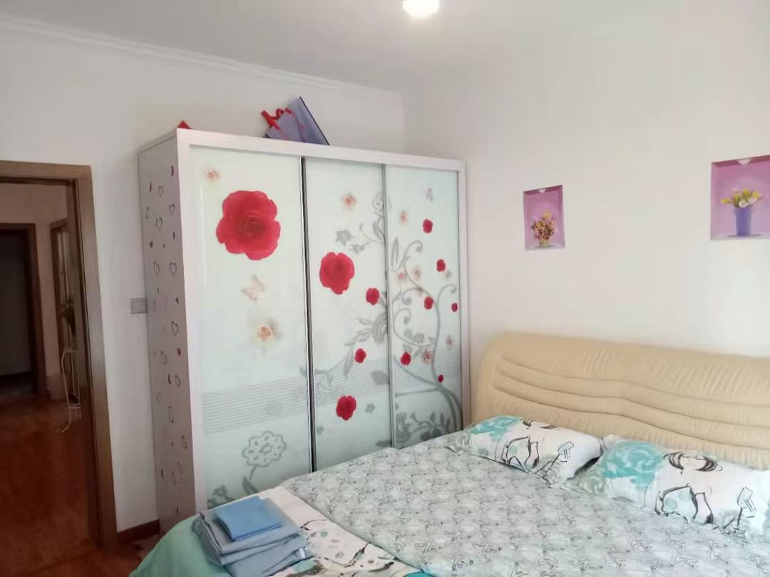 山水印象  1室0厅0卫    1200.0元/月室内图