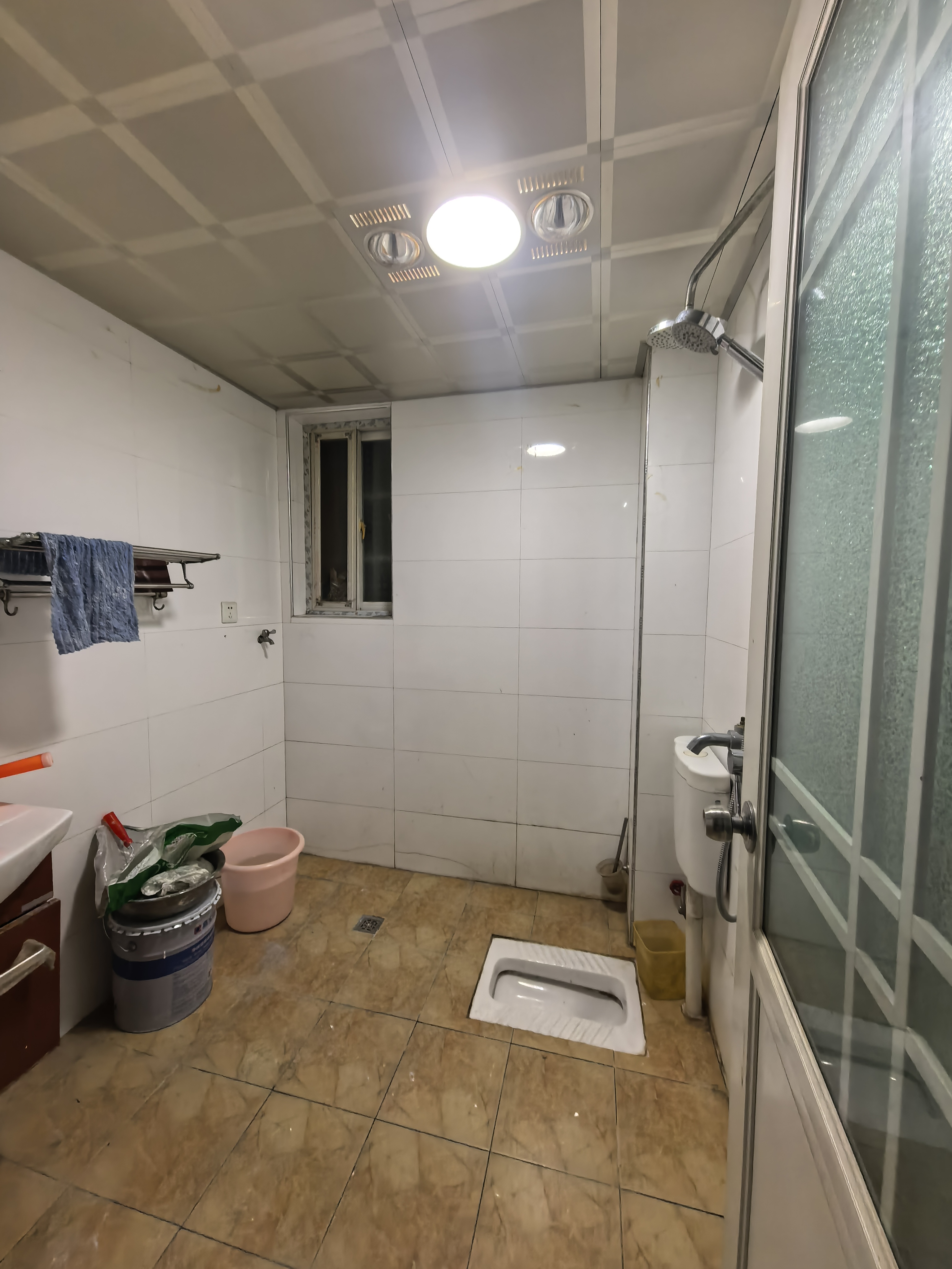 龙城街 3室2厅2卫 1666.0元/月 龙城街 3室2厅2卫 1666.0元/月室内图