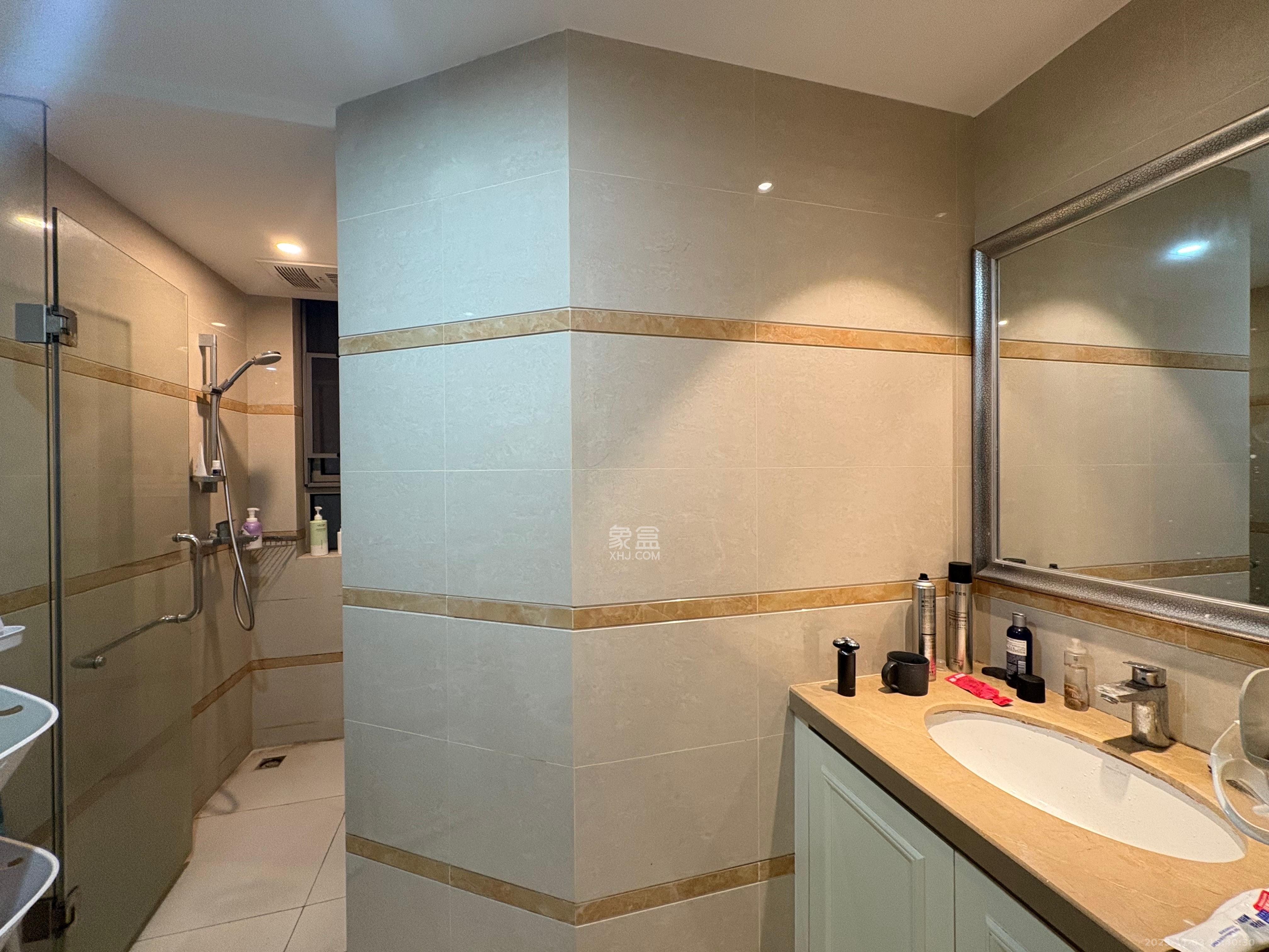 梅溪湖金茂府（金茂广场）（金茂览秀城）  3室2厅2卫    3000.0元/月室内图