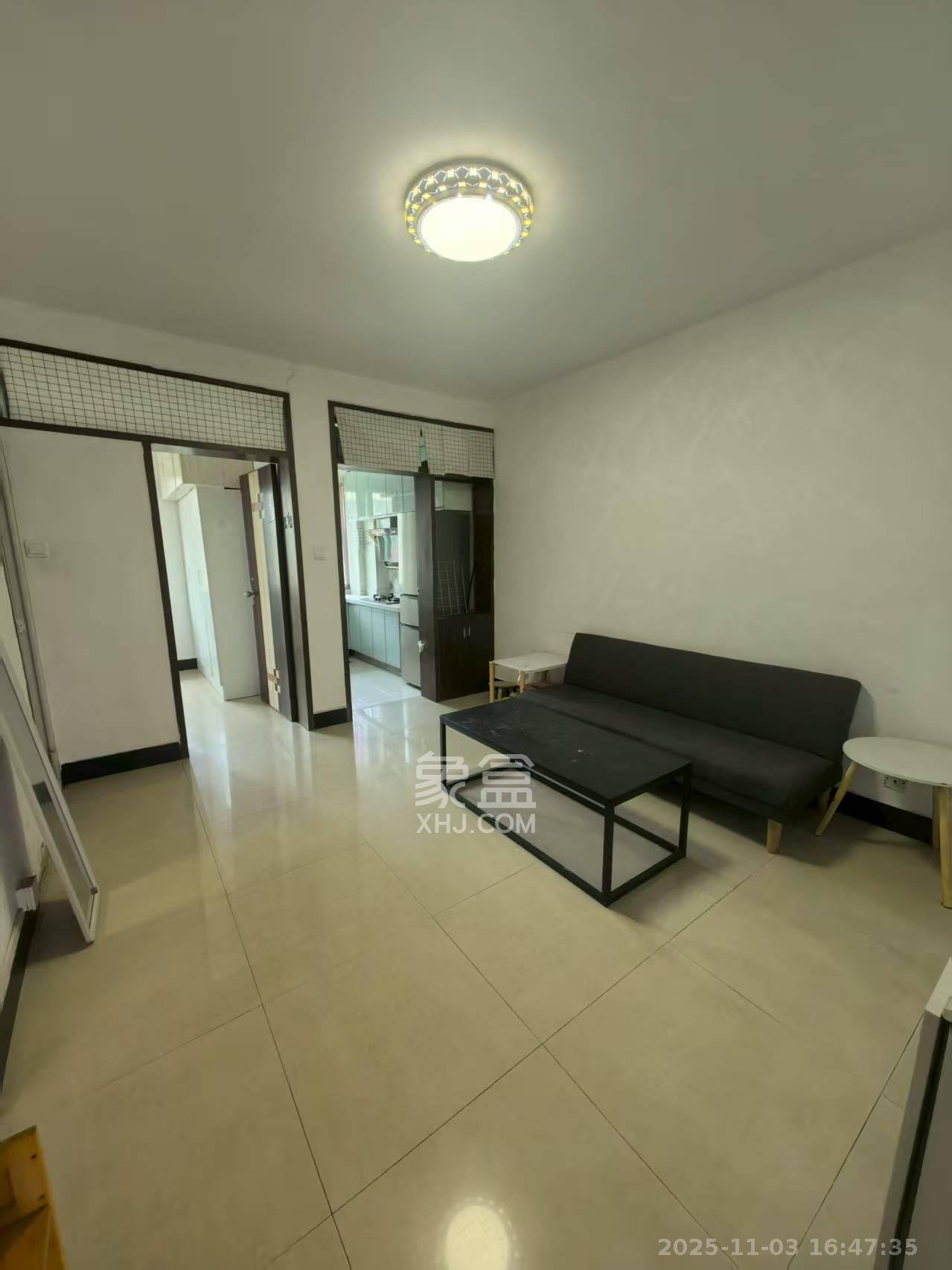 福城社区22片、23片安置小区 2室1厅1卫 1300.0元/月 福城社区22片、23片安置小区 2室1厅1卫 1300.0元/月室内图