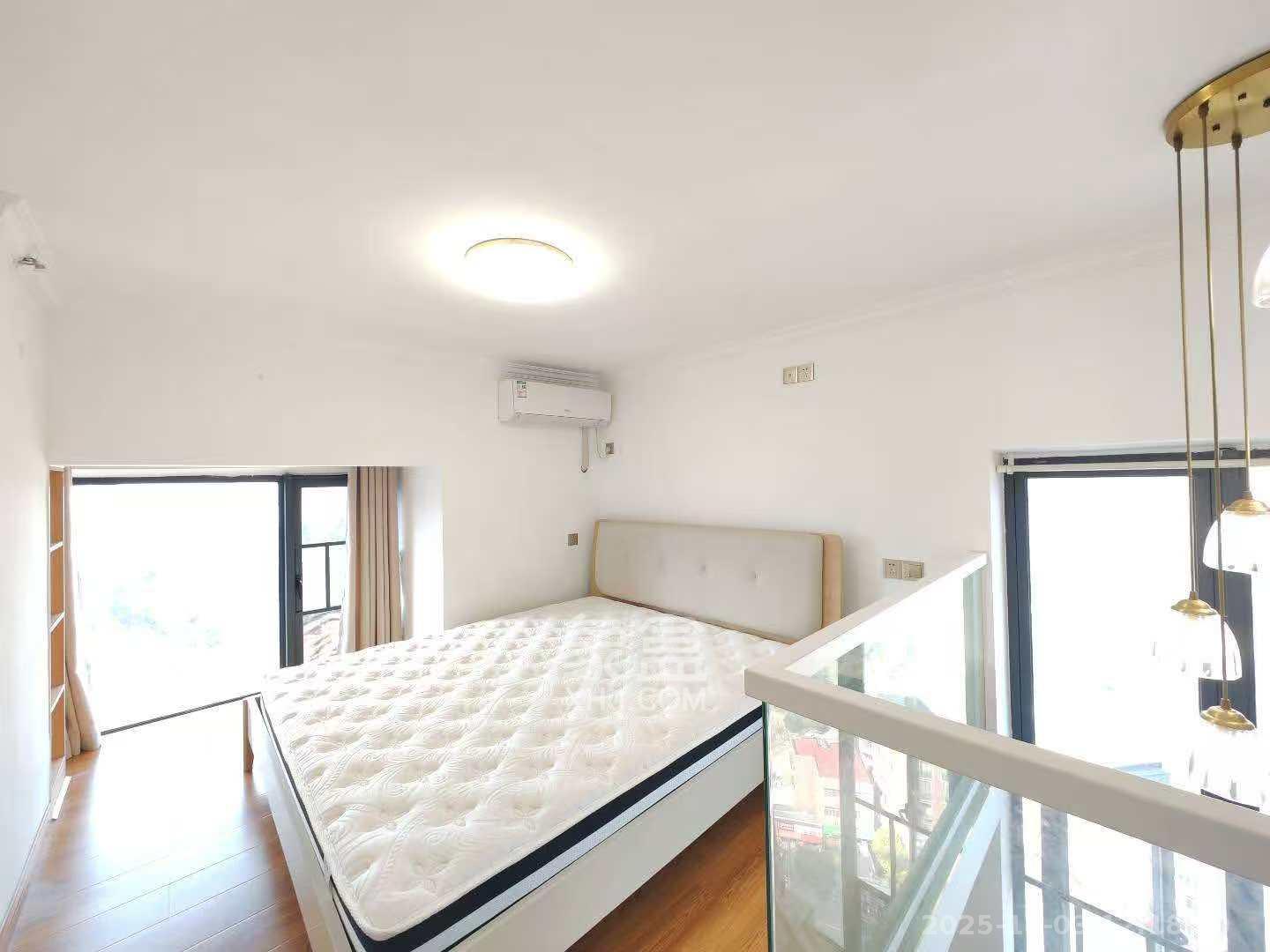 天麓轻奢国际 1室1厅1卫 1700.0元/月 天麓轻奢国际 1室1厅1卫 1700.0元/月室内图