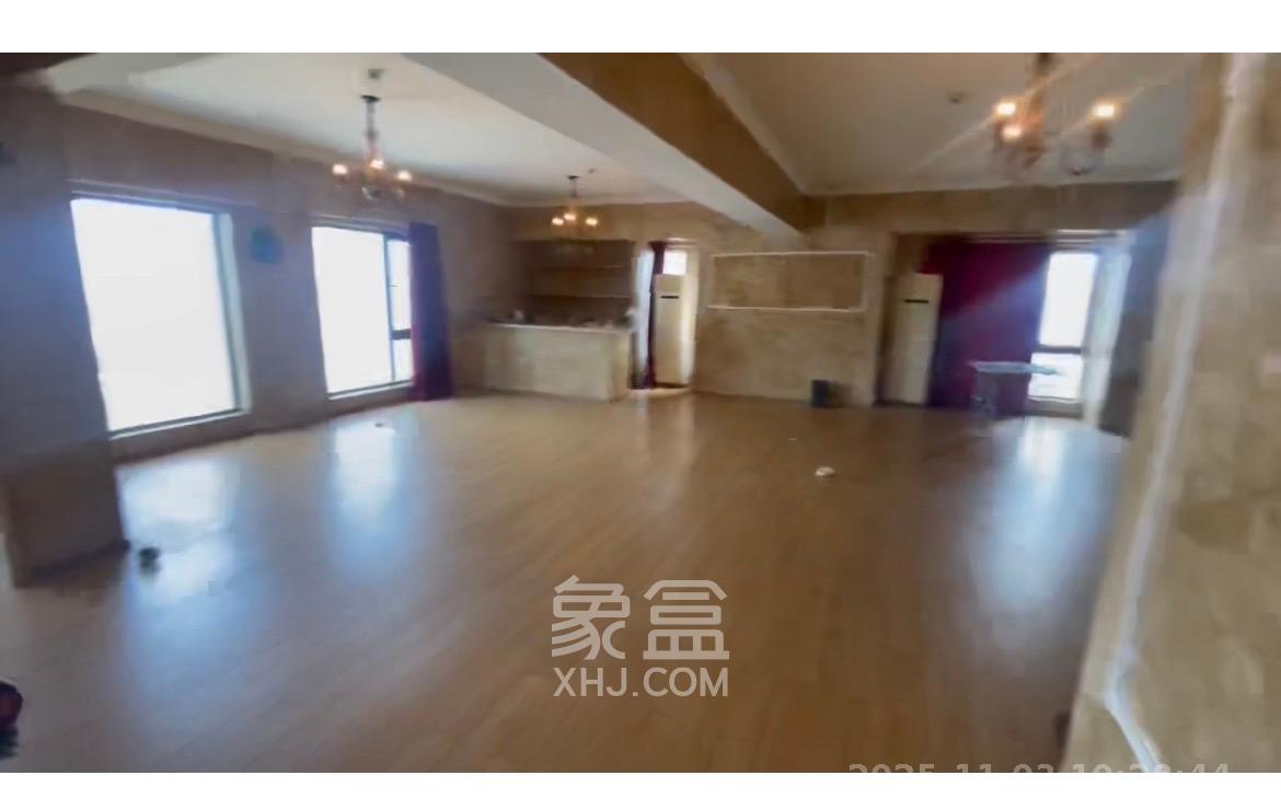 星大峰汇商务楼 1室1厅1卫 3000.0元/月 星大峰汇商务楼 1室1厅1卫 3000.0元/月室内图