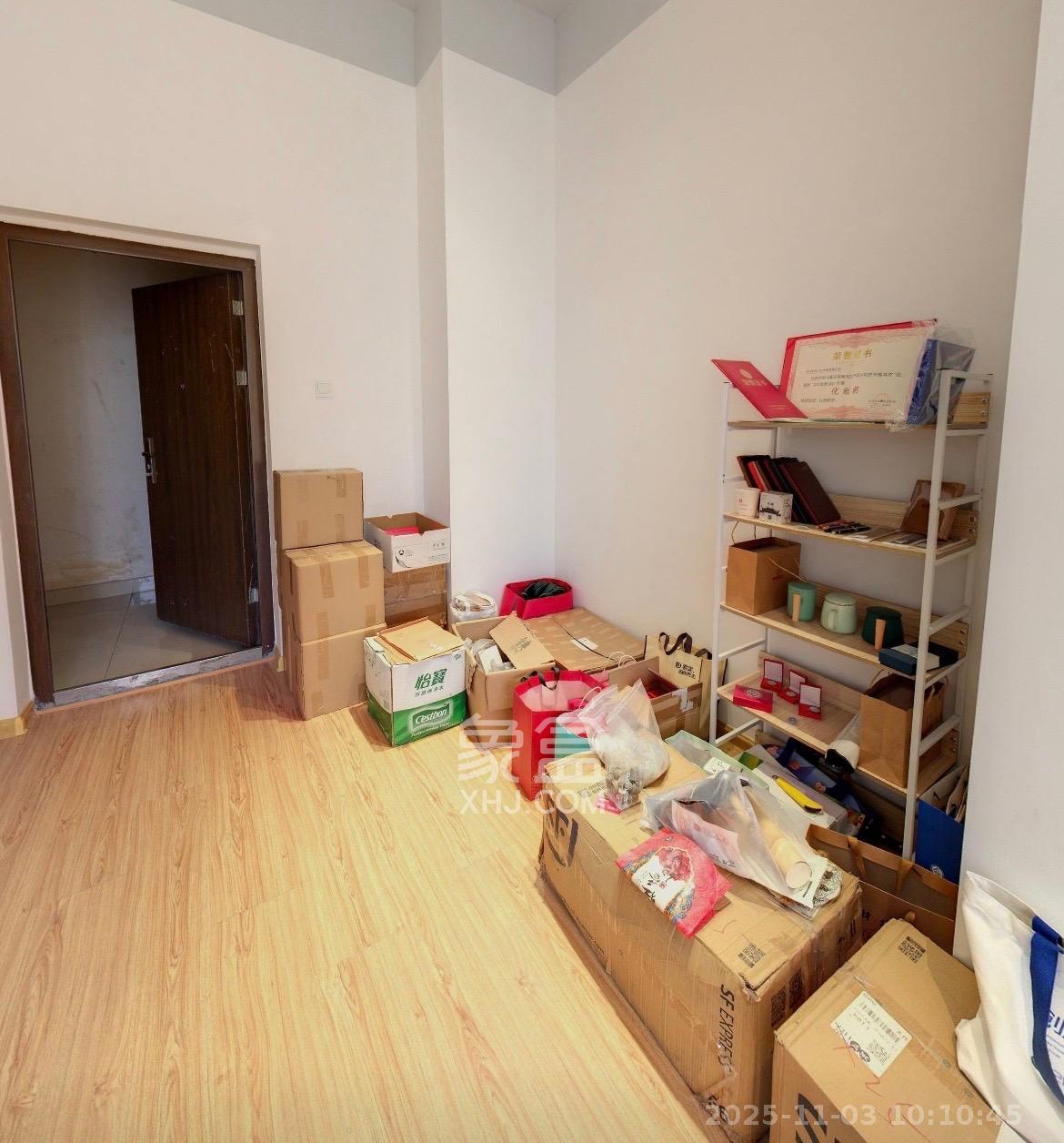 阳光100三期  1室1厅1卫    1400.0元/月 阳光100三期  1室1厅1卫    1400.0元/月室内图