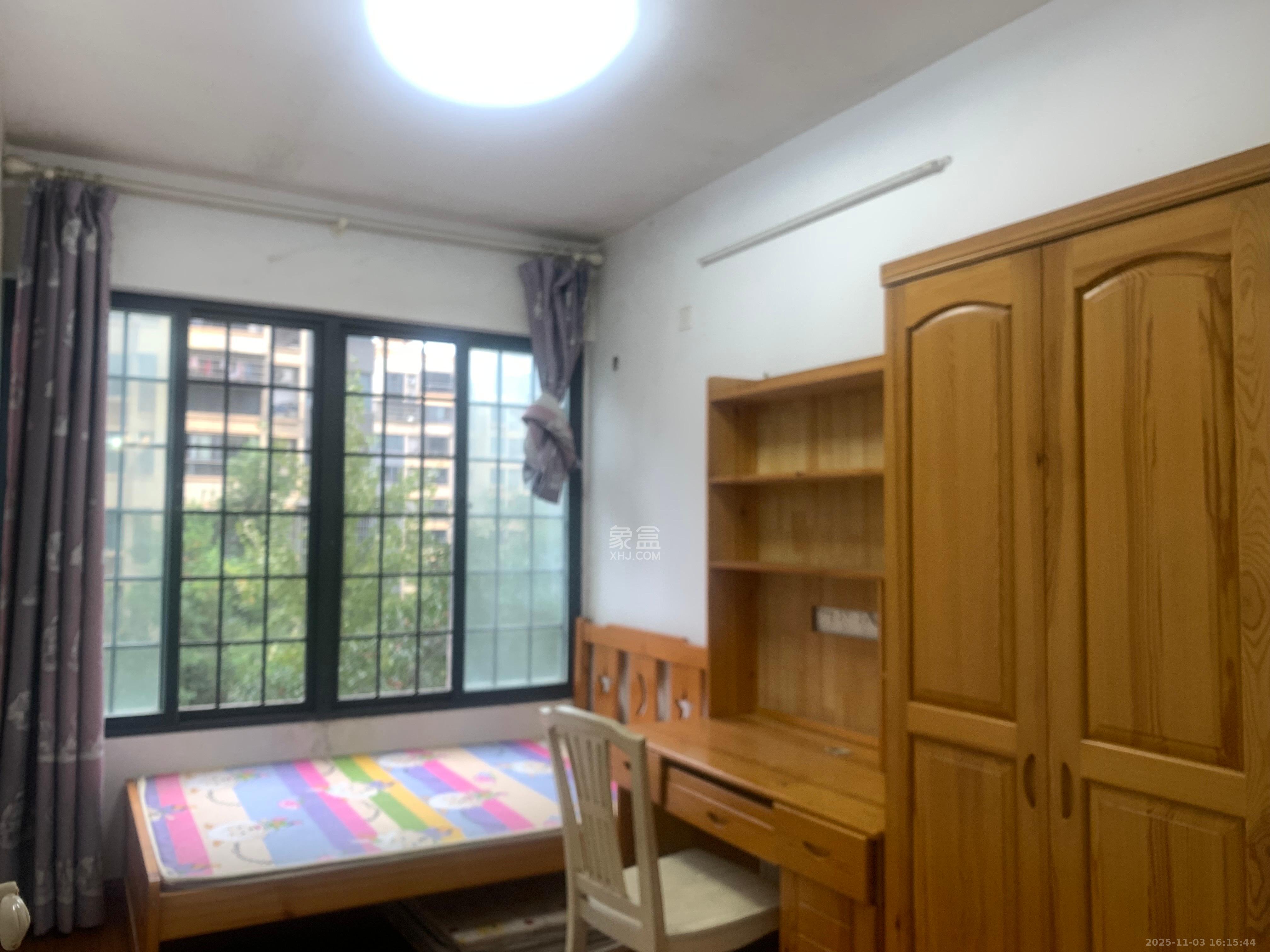 保利麓谷林语A区 3室2厅2卫 2500.0元/月 保利麓谷林语A区 3室2厅2卫 2500.0元/月室内图