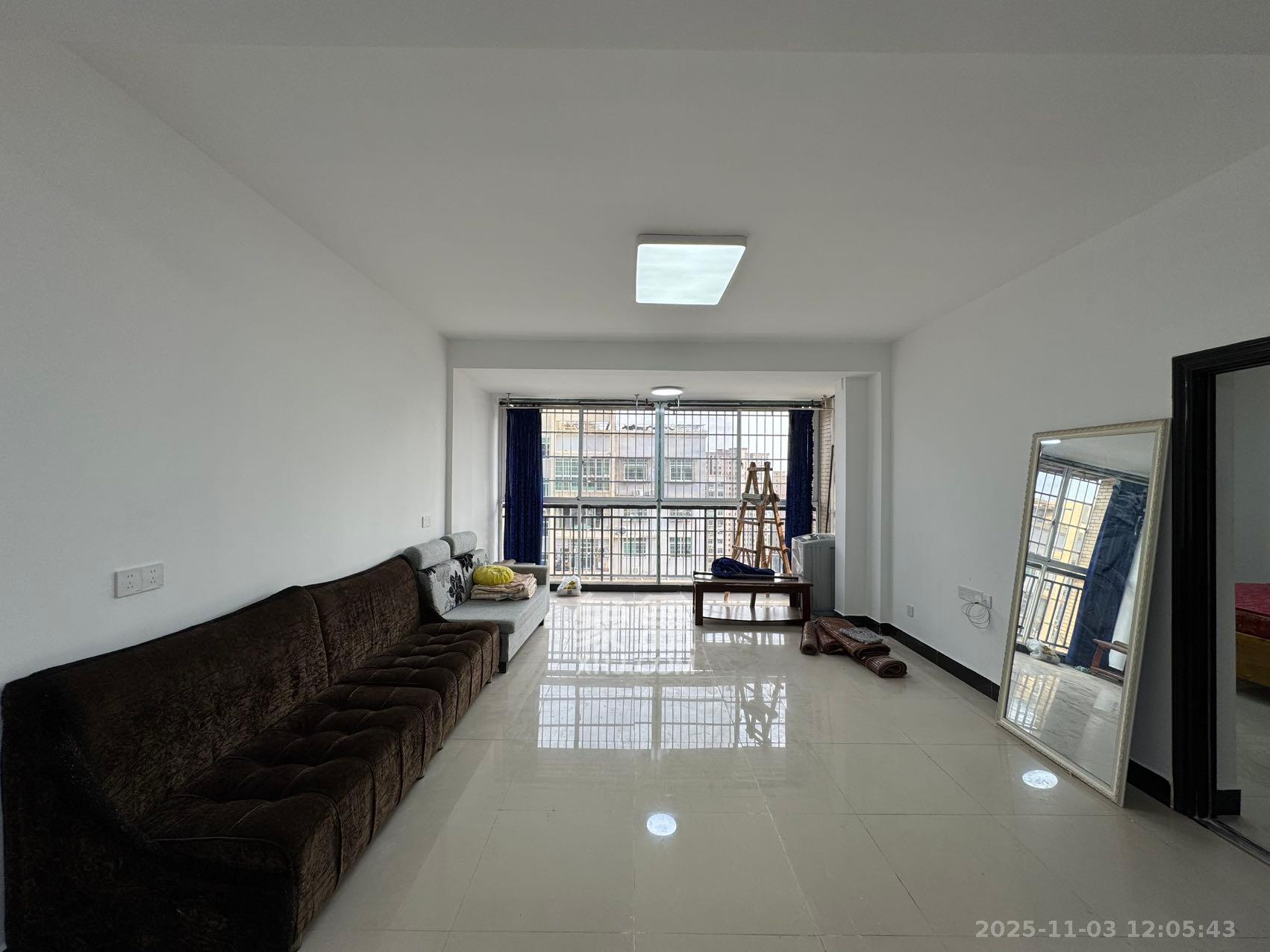 洞井二小区 2室1厅1卫 1600.0元/月 洞井二小区 2室1厅1卫 1600.0元/月室内图