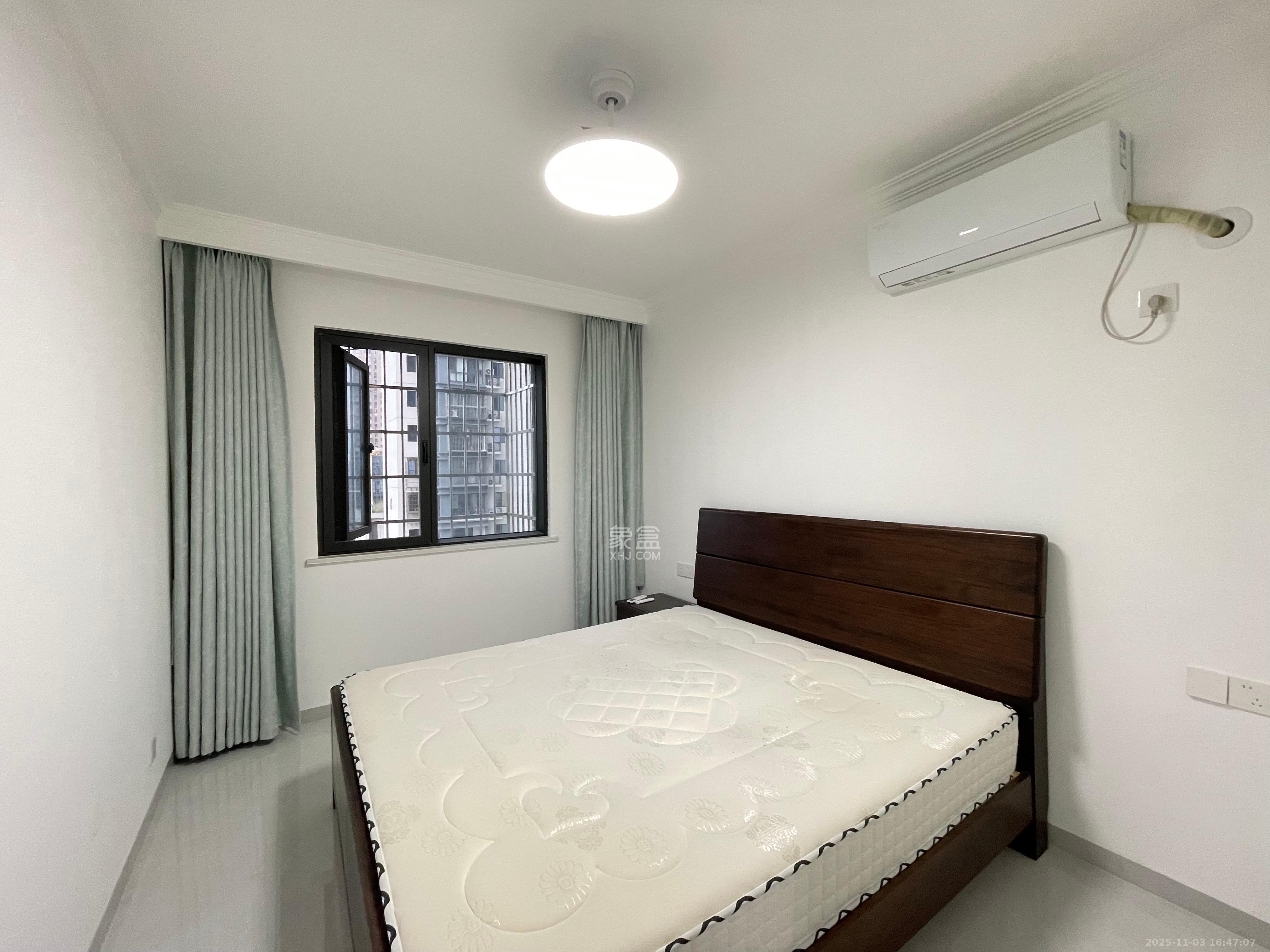 旭日嘉苑  3室1厅2卫    3400.0元/月室内图