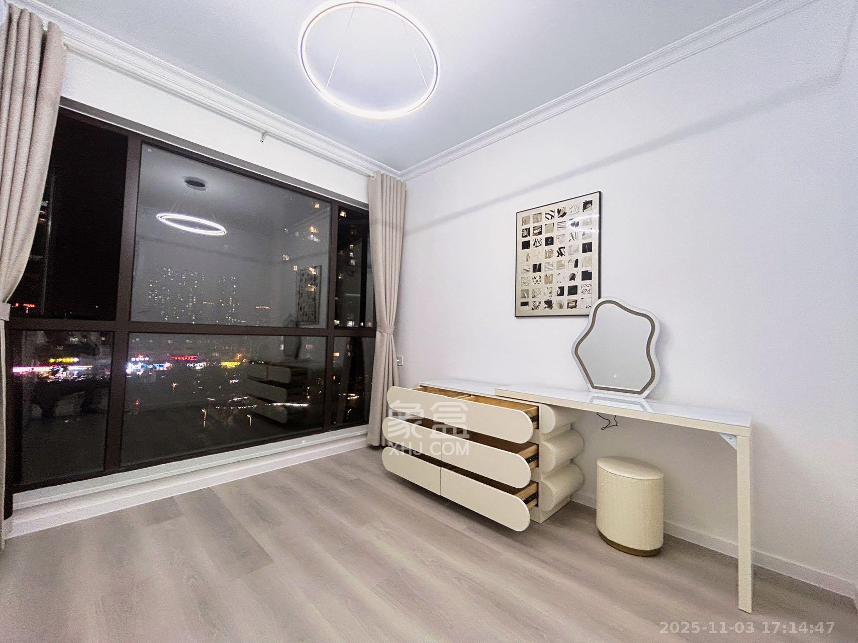 旭辉国悦府  4室2厅2卫    6500.0元/月室内图