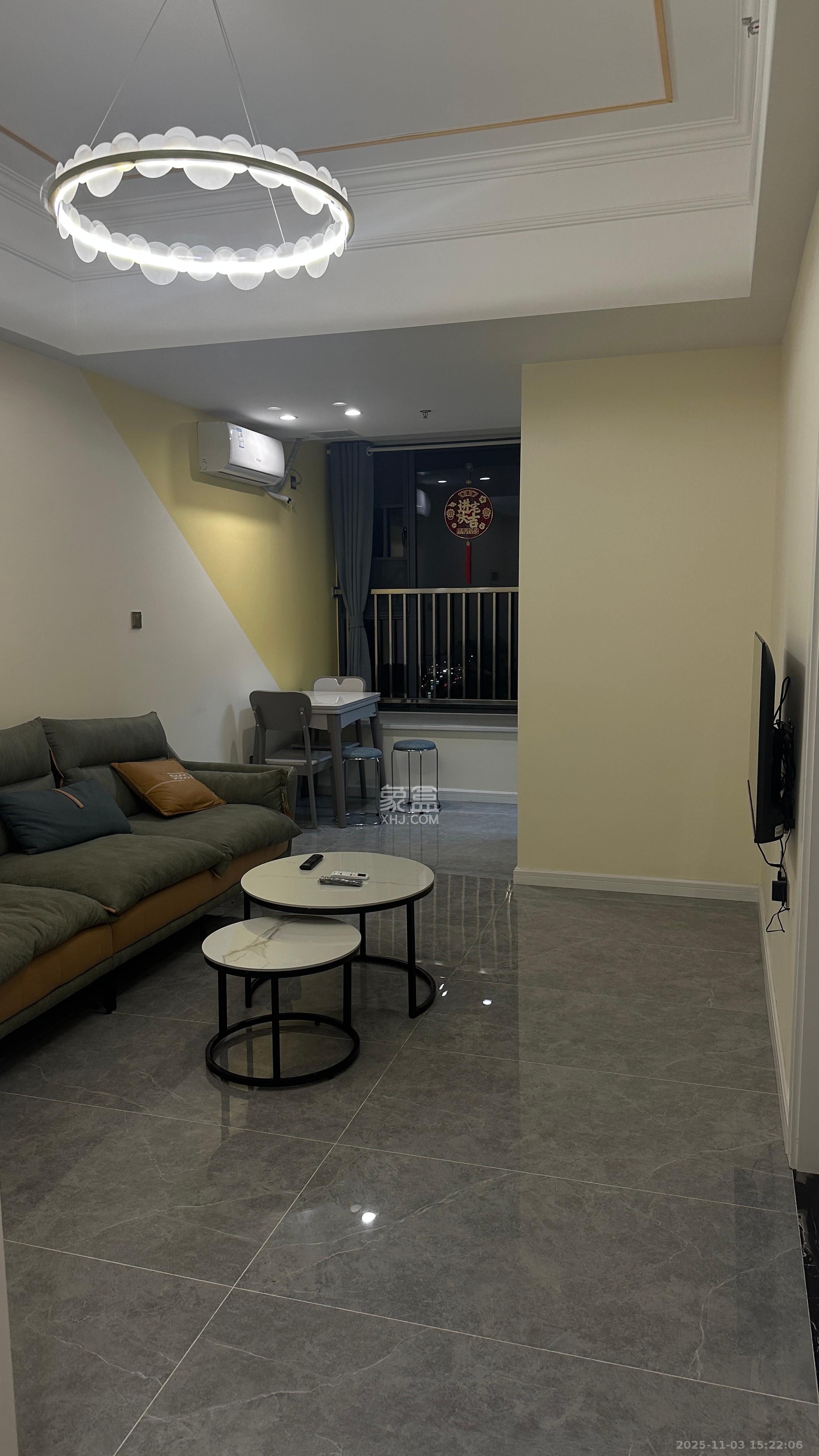 湘一书香里  2室2厅1卫    2000.0元/月室内图