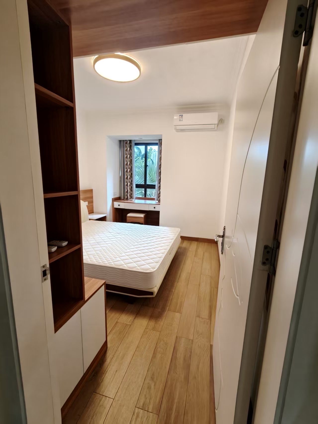 怡和湖城大境 2室2厅1卫 3500.0元/月 怡和湖城大境 2室2厅1卫 3500.0元/月室内图