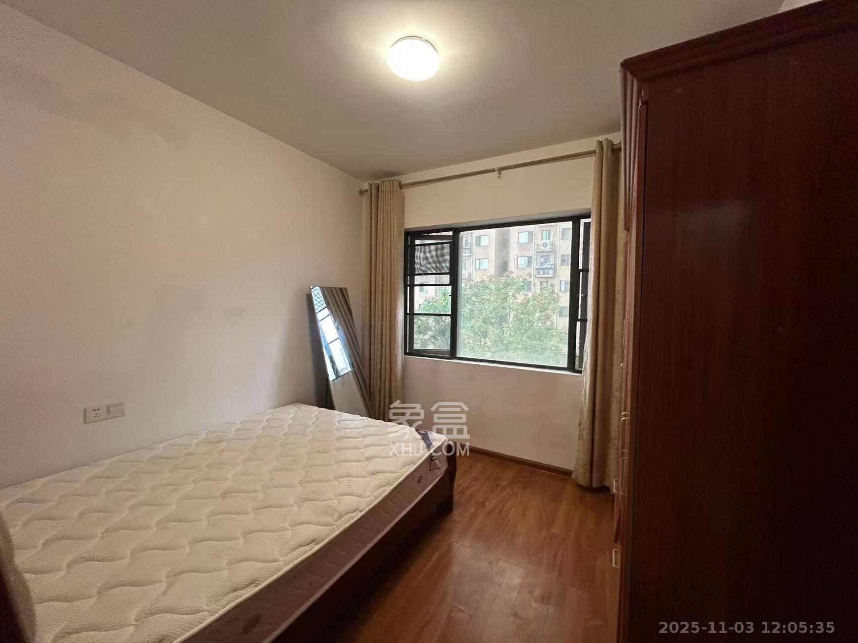 兴隆景苑 2室2厅1卫 1800.0元/月 兴隆景苑 2室2厅1卫 1800.0元/月室内图