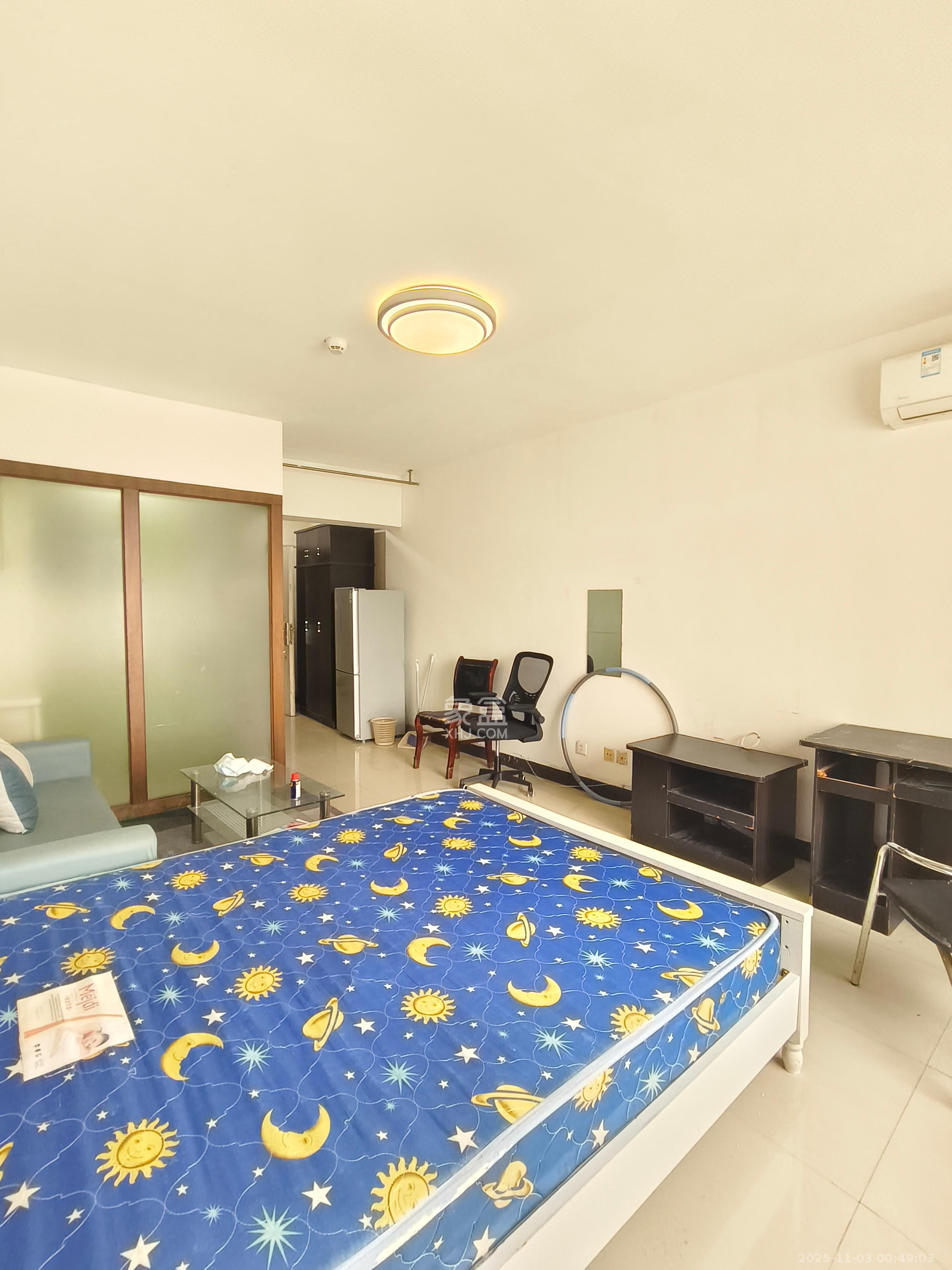 三万英尺  1室1厅1卫    1400.0元/月 三万英尺  1室1厅1卫    1400.0元/月室内图