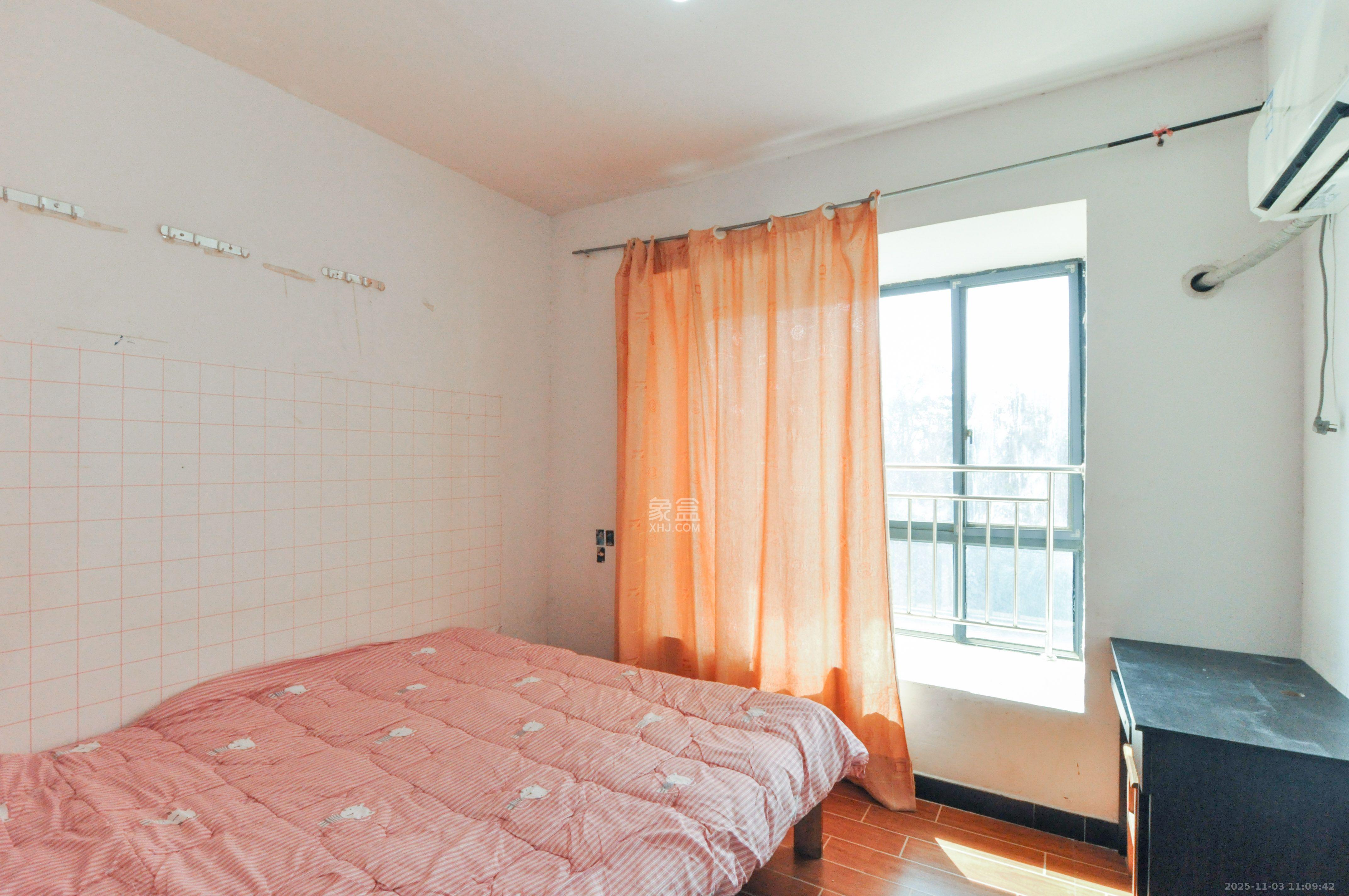 海林馨香雅苑 2室2厅1卫 1950.0元/月 海林馨香雅苑 2室2厅1卫 1950.0元/月室内图