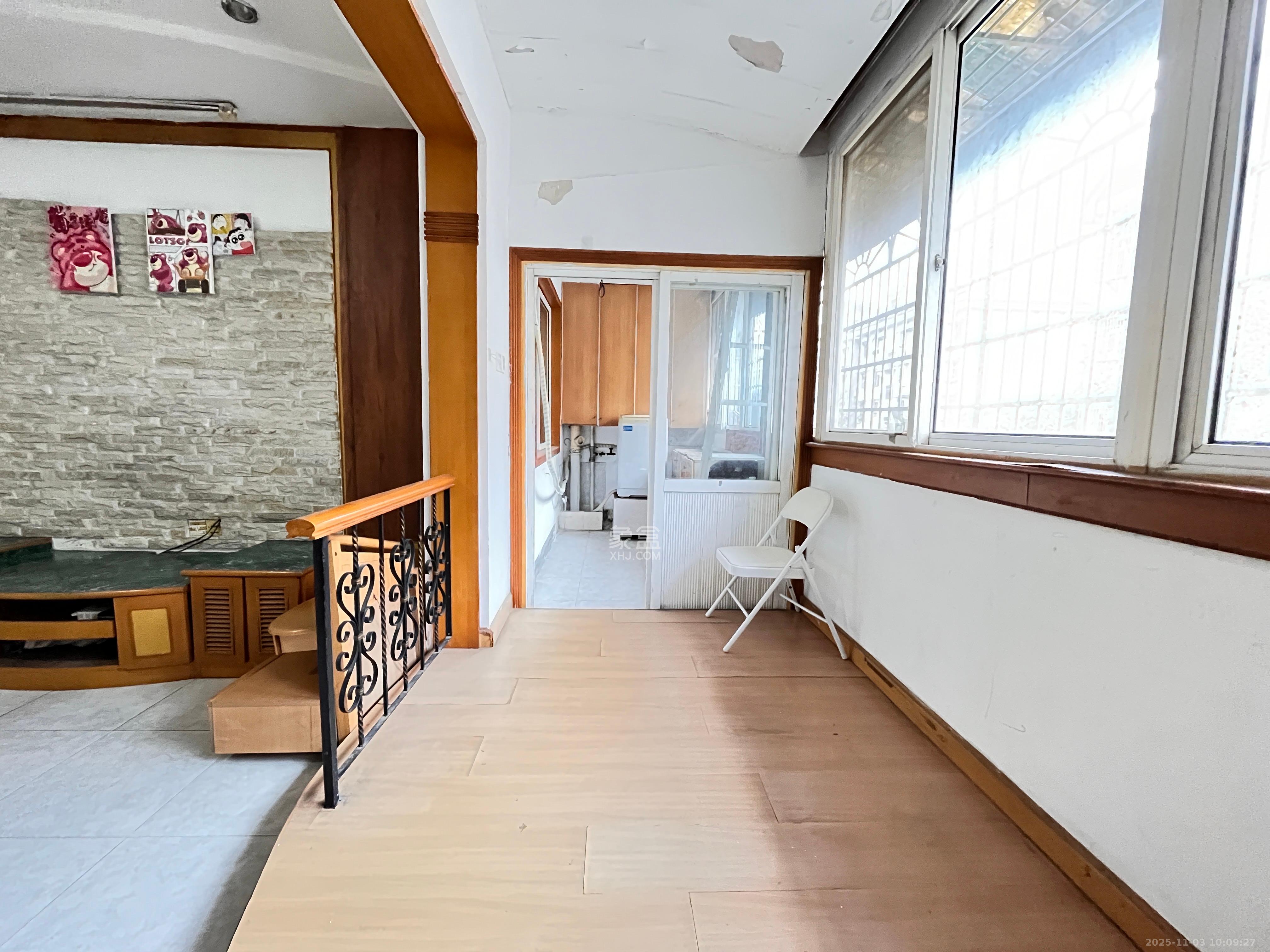 荷花园电信宿舍（天辰荷花苑）  2室2厅1卫    1600.0元/月室内图