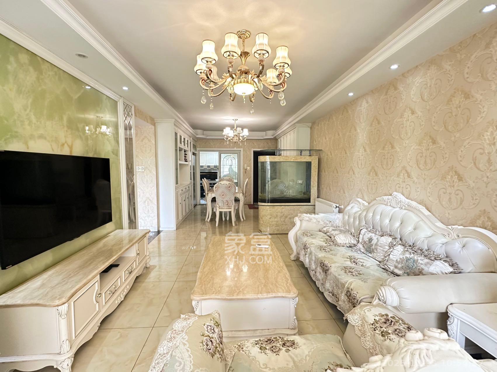 麓谷锦和园 2室2厅1卫 2300.0元/月 麓谷锦和园 2室2厅1卫 2300.0元/月室内图